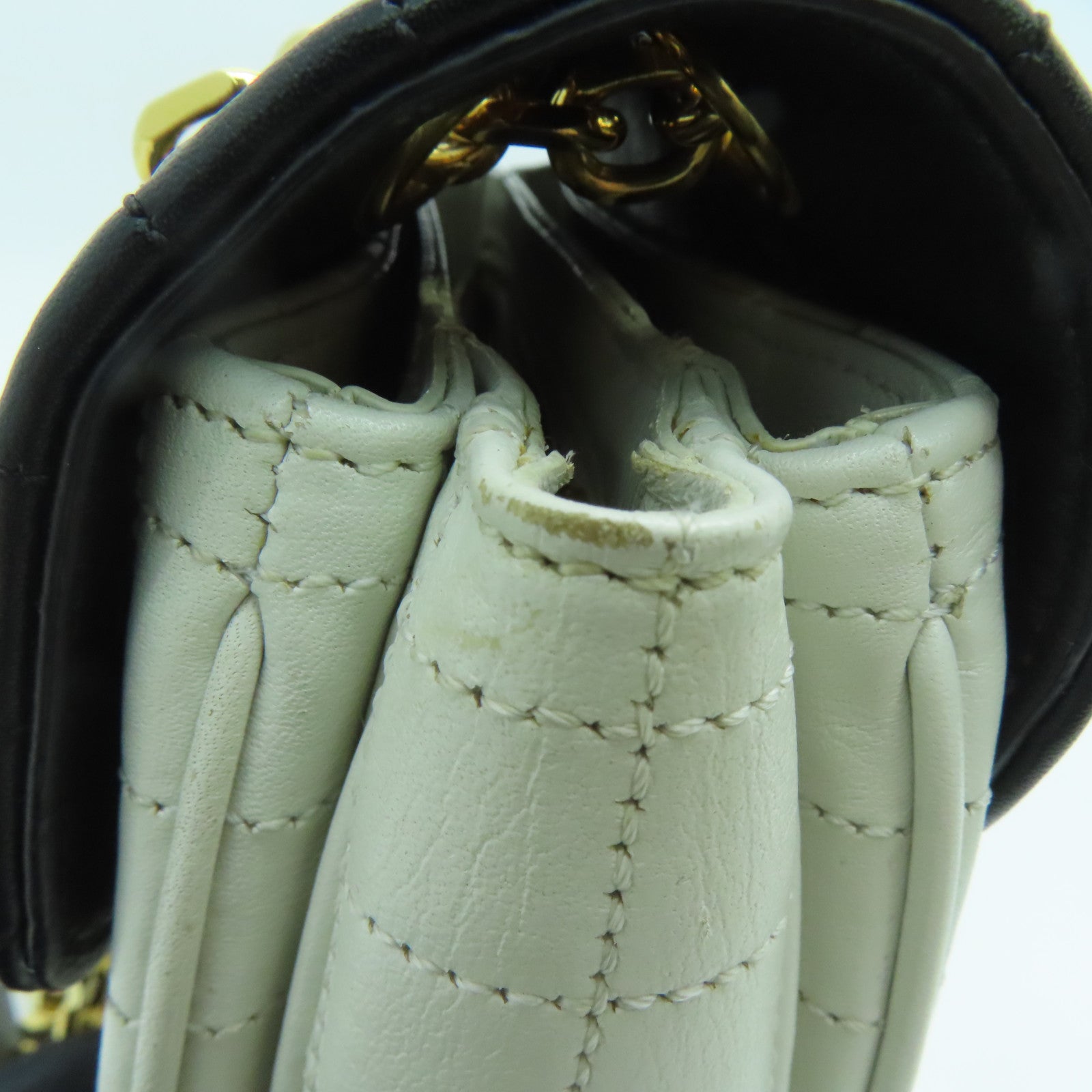 CELINE 羊皮皮革Chain Shoulder Bag金扣链带肩背袋白色黑色
