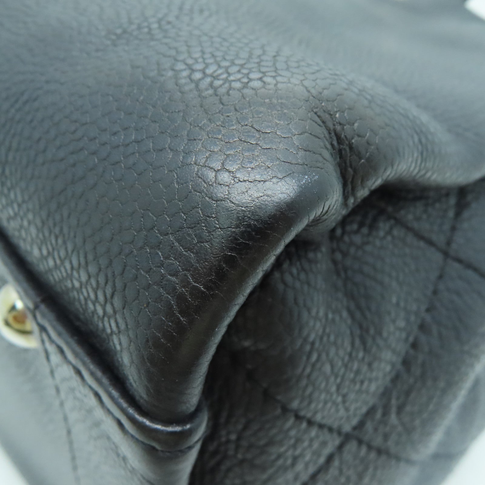 CHANEL 菱格牛皮皮革Shoulder Bag银扣肩背袋黑色