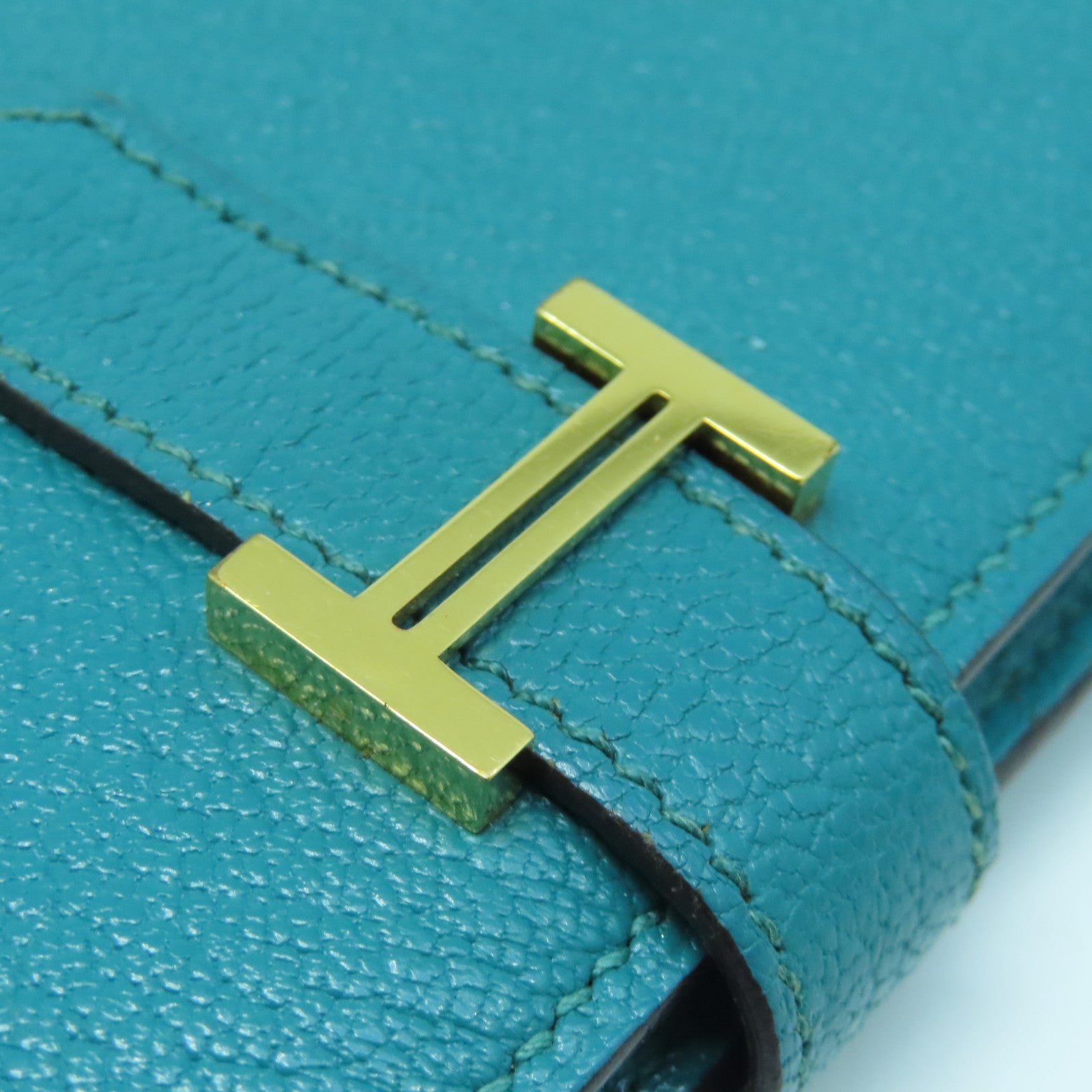 HERMES Chevre Leather Bearn Wallet Gold Buckle Wallet Peacock Blue