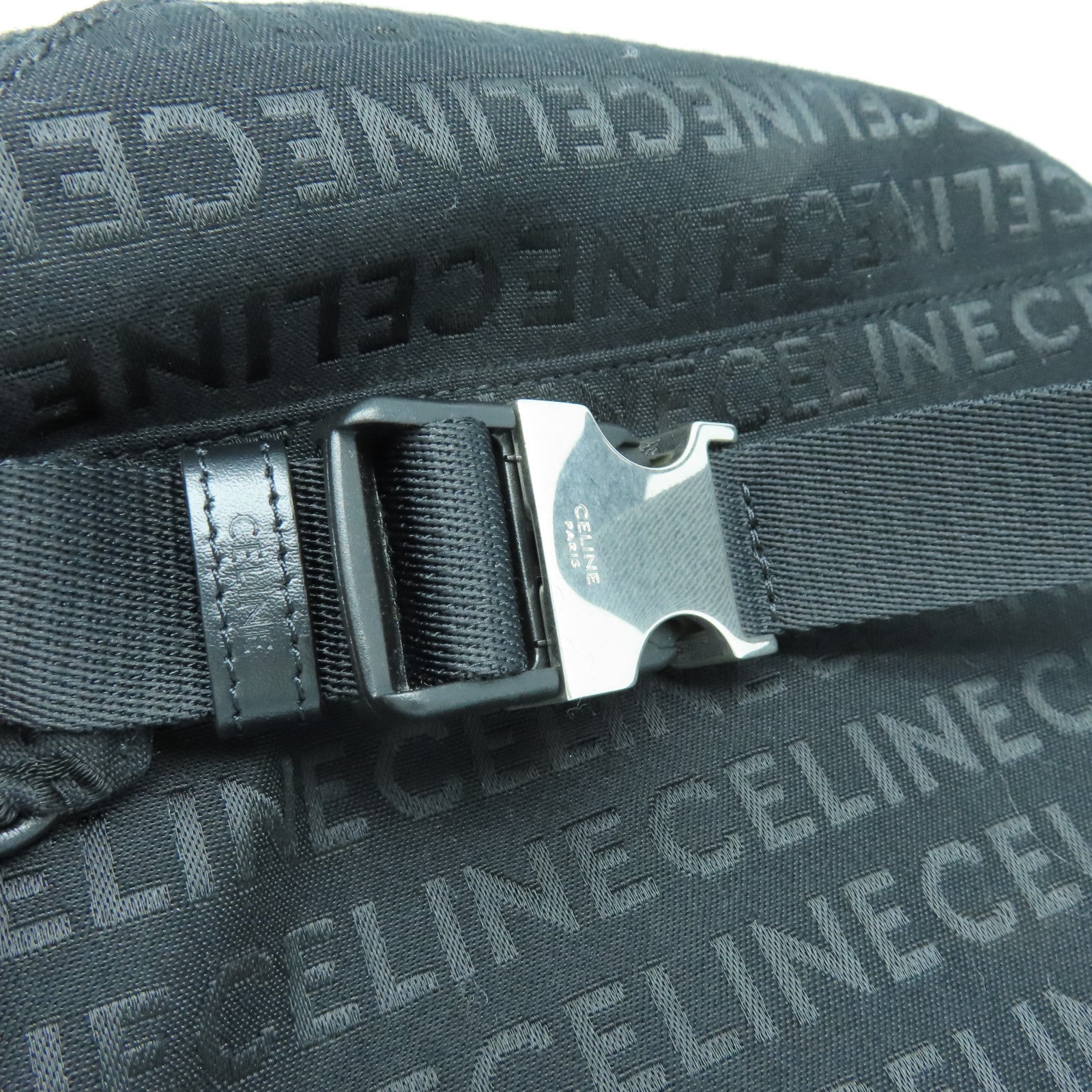 CELINE 帆布Logo Trekking Belt Bag银扣腰包黑色
