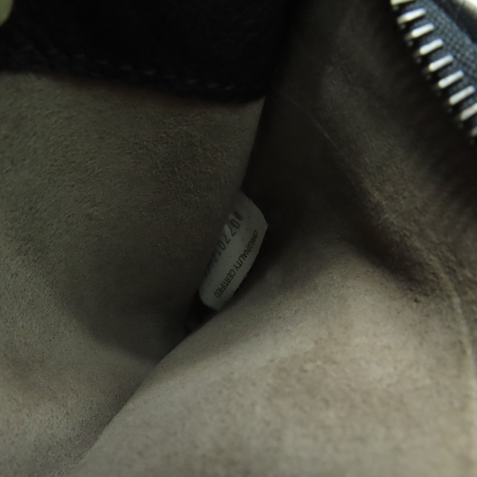 BOTTEGA VENETA 牛皮皮革Clutch Bag手拿包黑色