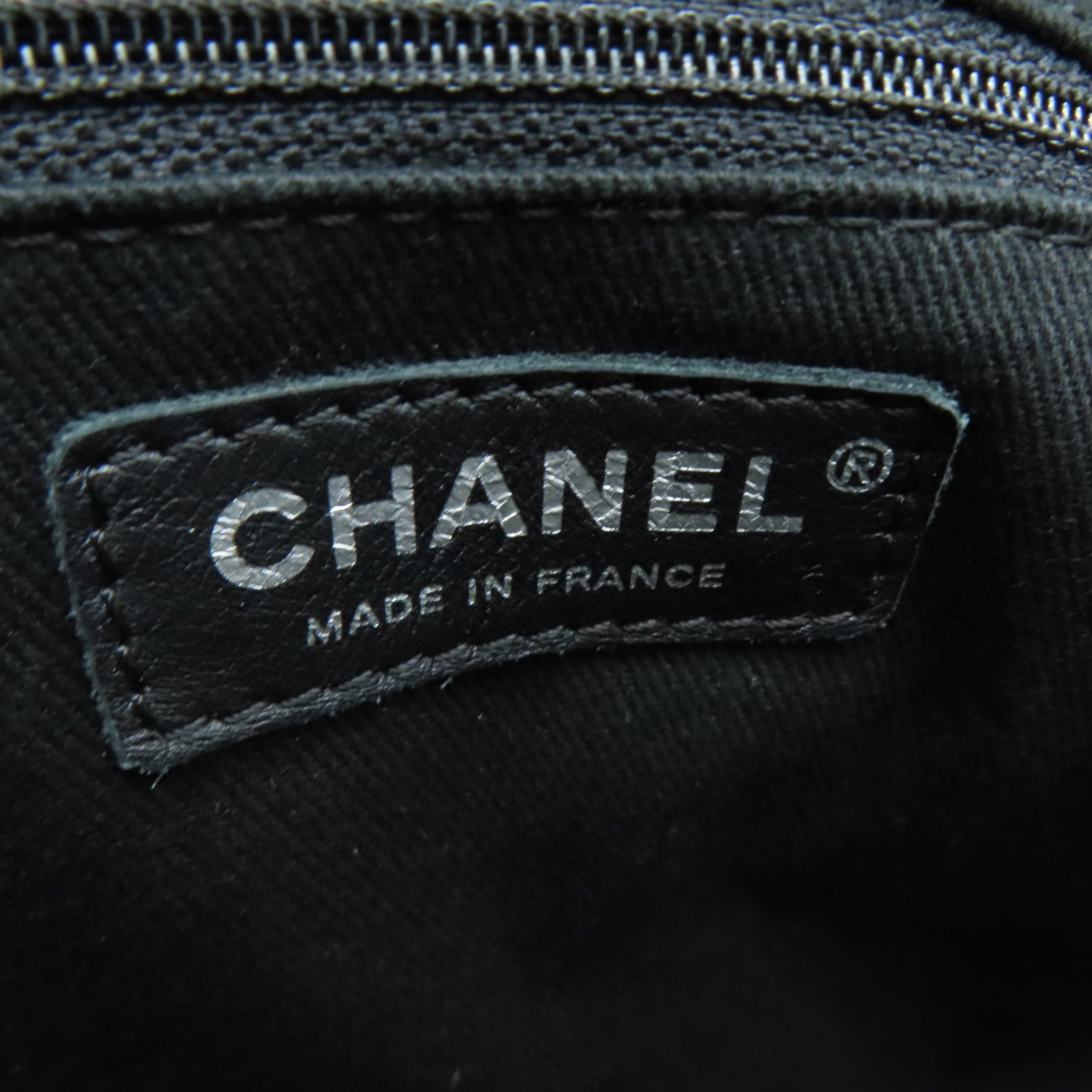 CHANEL 菱格牛皮皮革Shoulder Bag银扣肩背袋黑色