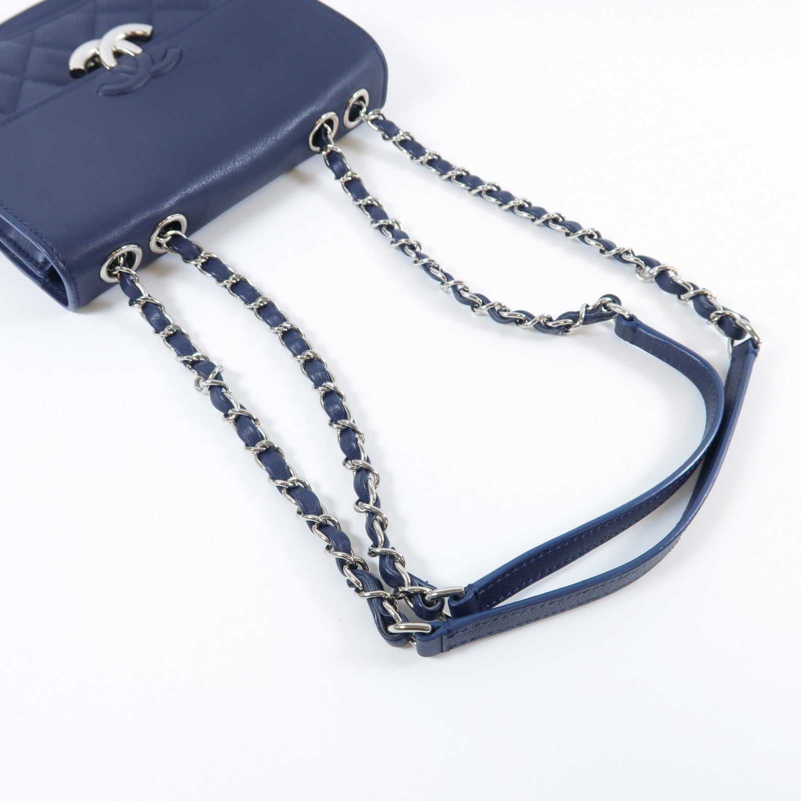 CHANEL 菱格牛皮皮革Chain Shoulder Bag銀扣鏈帶肩背袋深藍色
