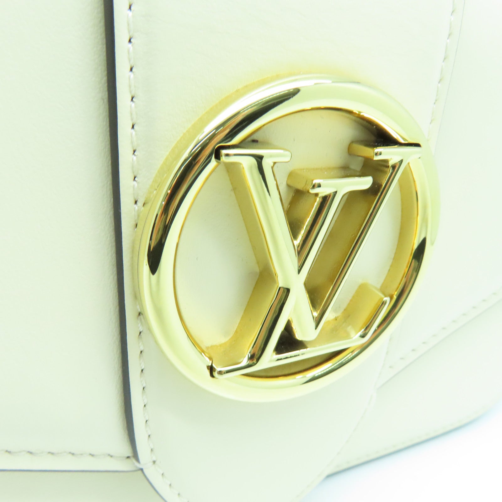 LOUIS VUITTON 牛皮皮革Pont 9 Soft PM金扣肩背袋白色