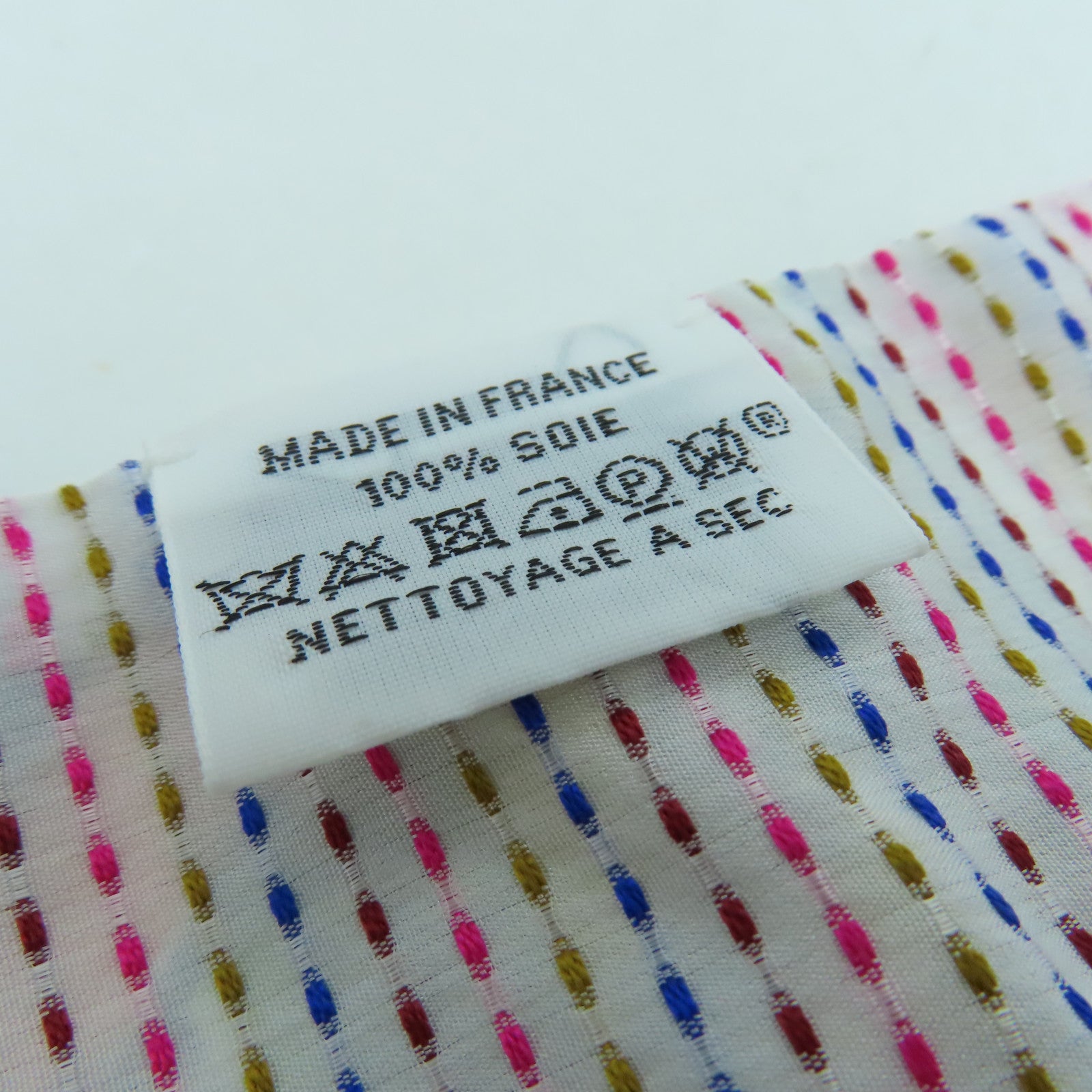 HERMES 絲質Max Twilly絲巾彩色白色