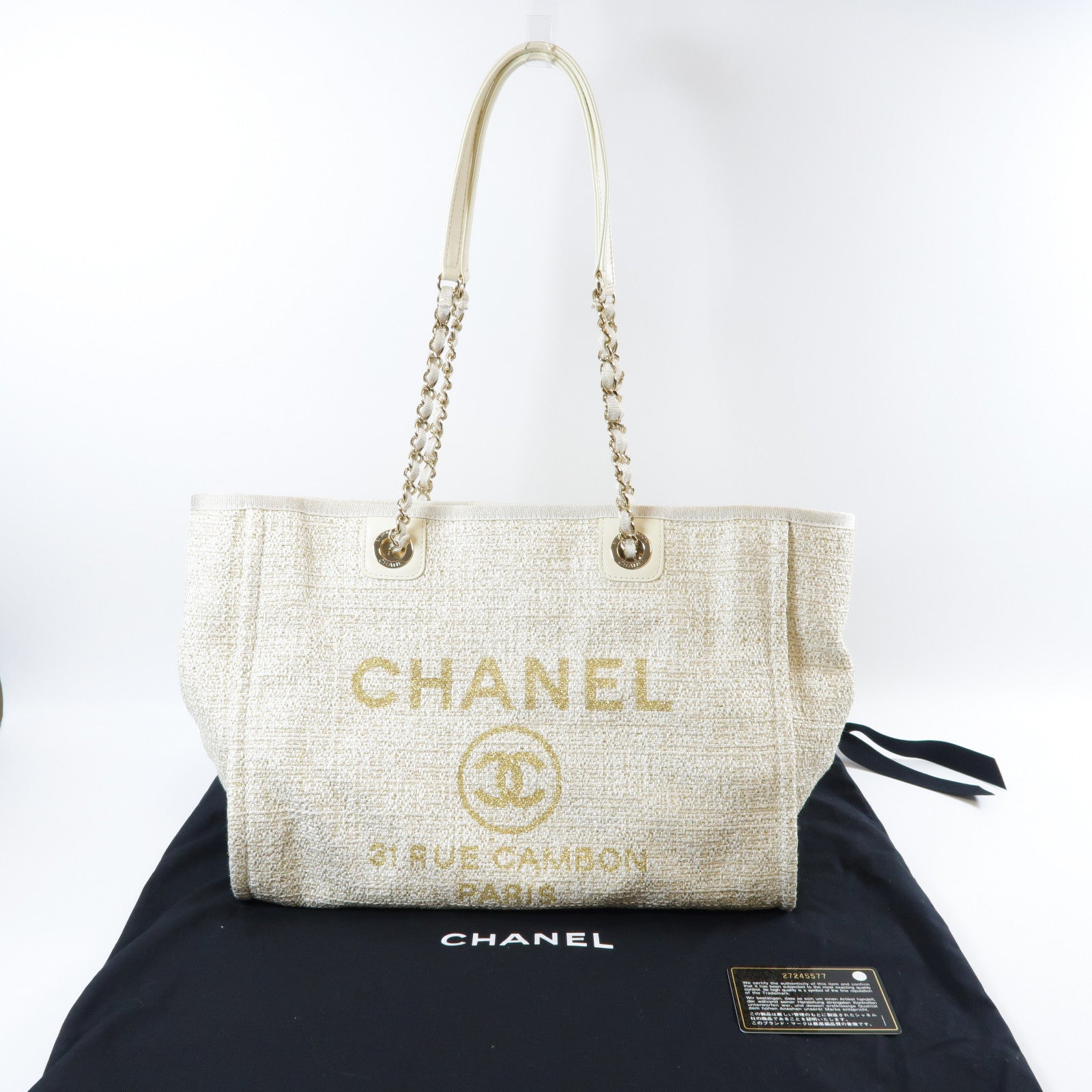 CHANEL 帆布Deauville Tote Bag金扣鏈帶肩背袋米色/金色
