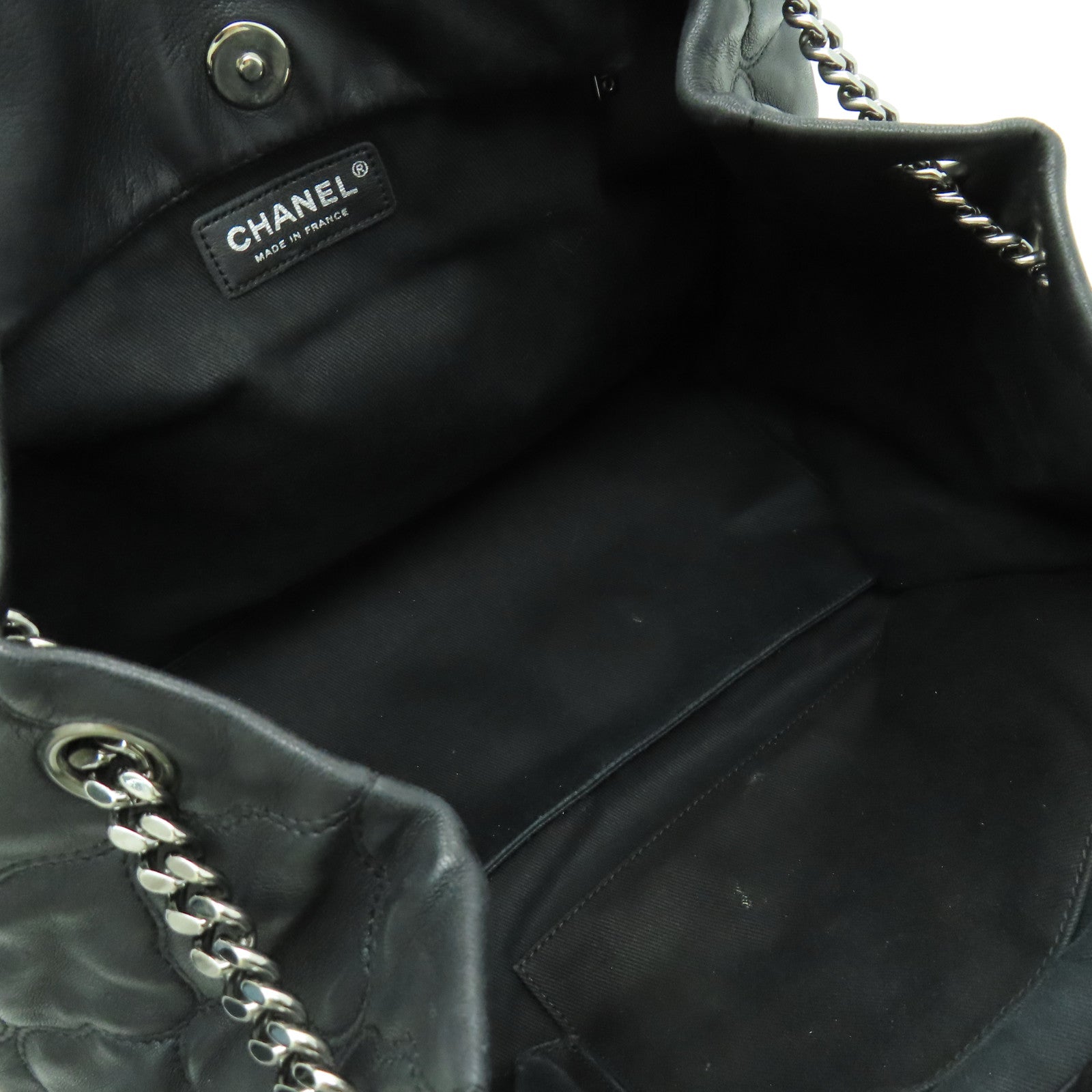 CHANEL 【激減優惠】菱格牛皮皮革Chain Shoulder銀扣鏈帶肩背袋黑色