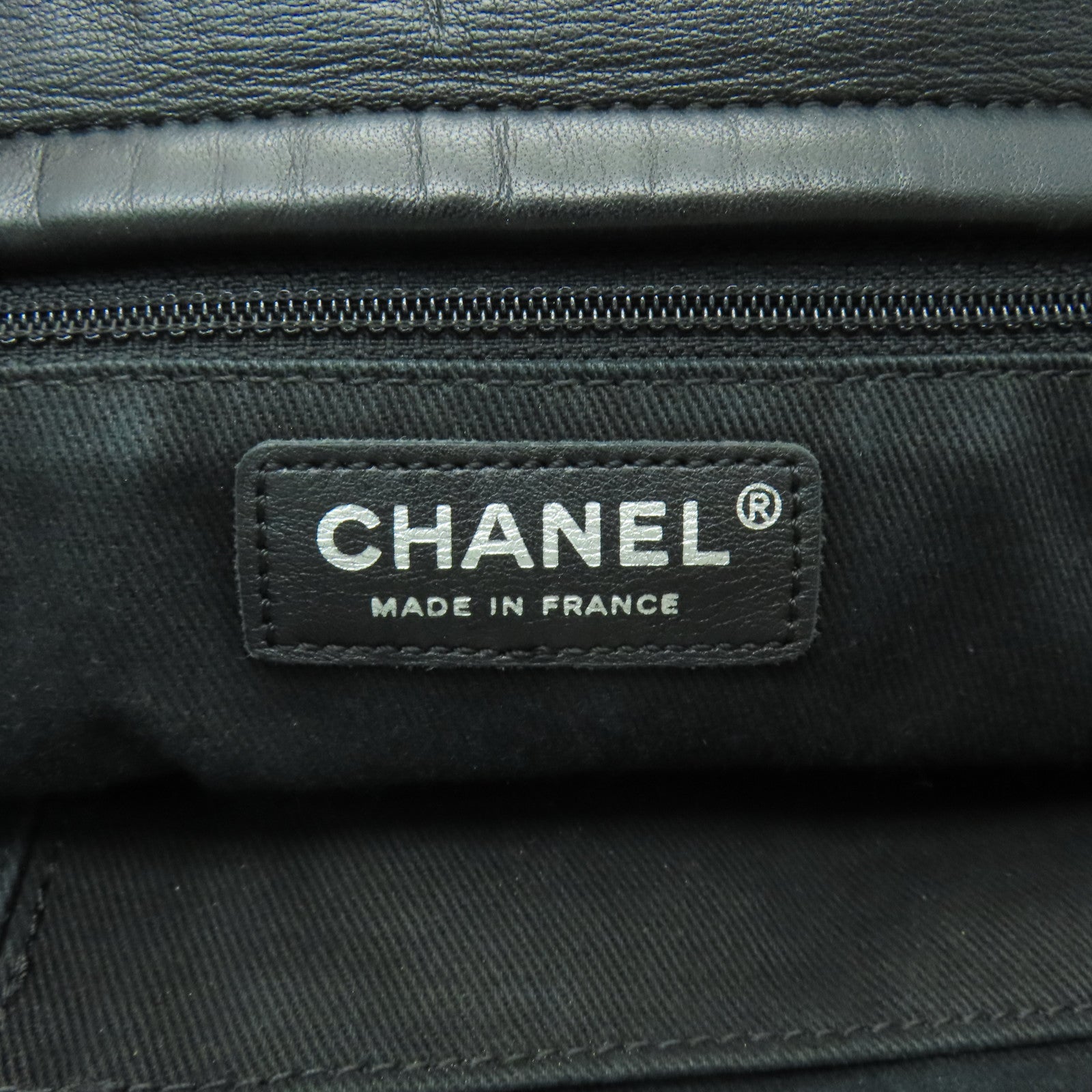 CHANEL 【激減優惠】菱格牛皮皮革Chain Shoulder銀扣鏈帶肩背袋黑色