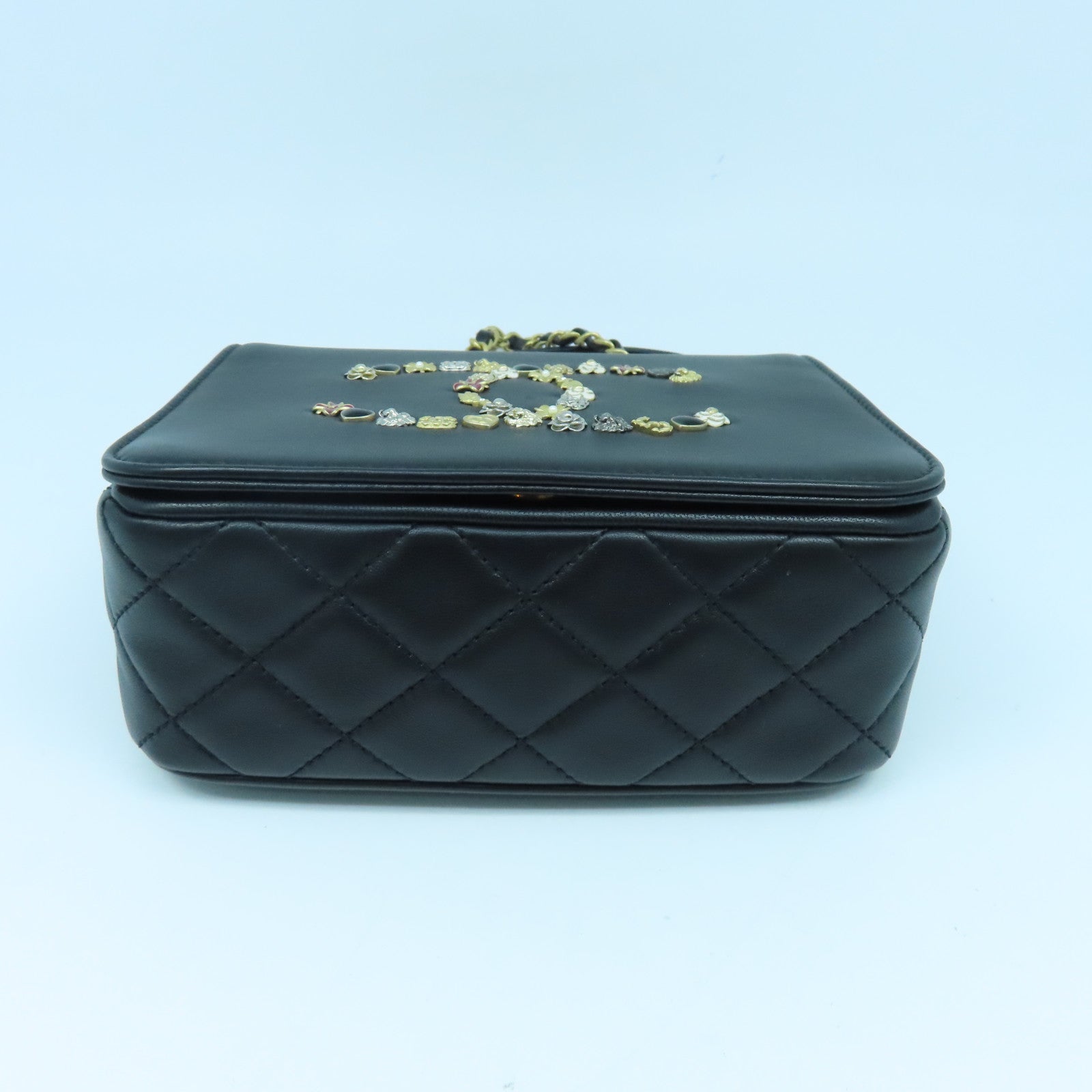 CHANEL 牛皮皮革Chain Shoulder Bag金扣鏈帶肩背袋黑色