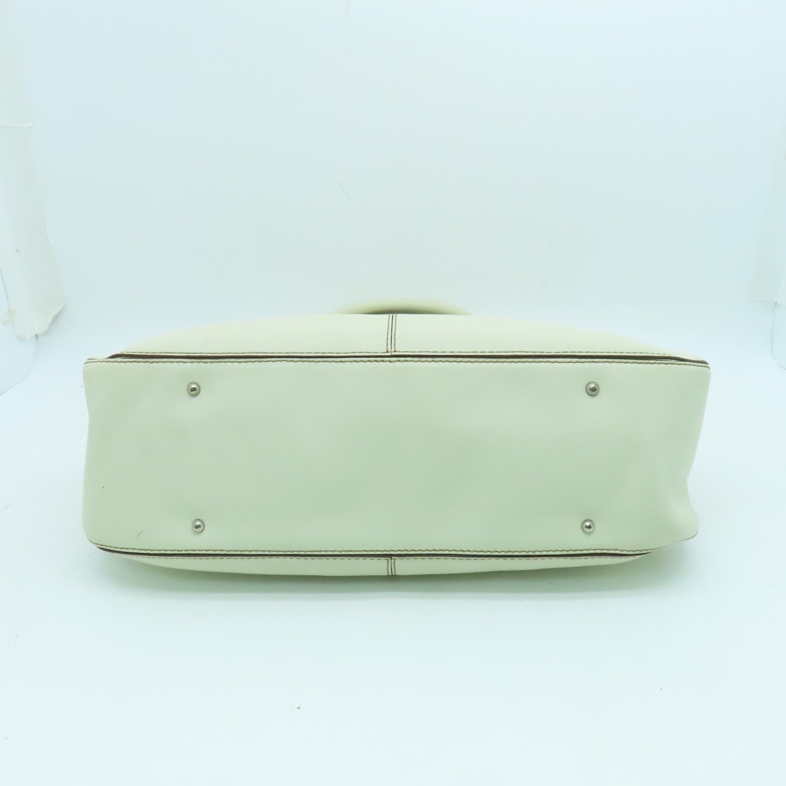 TOD'S cowhide leather Shoulder Bag silver buckle shoulder bag white