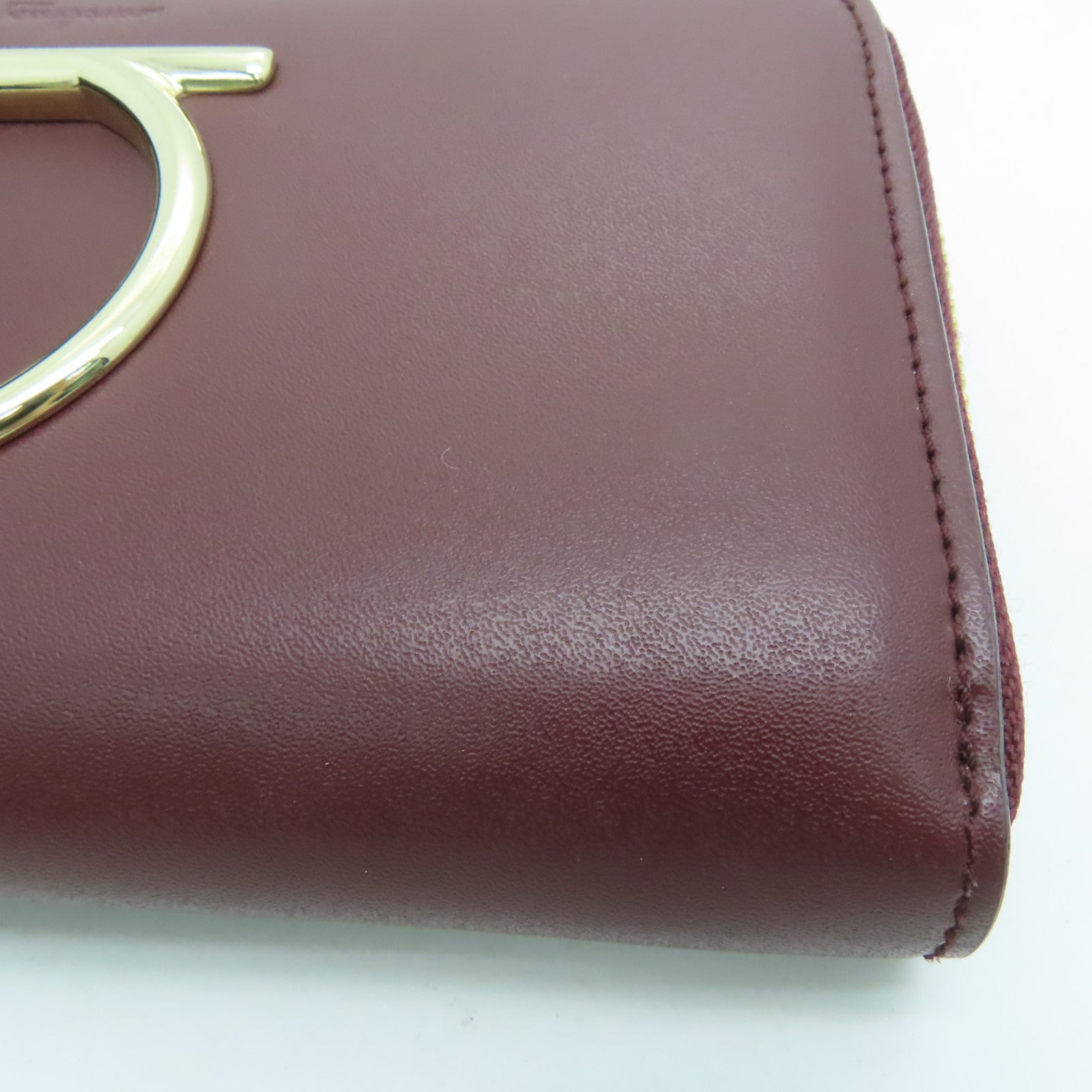 Salvatore Ferragamo 牛皮皮革Long Wallet金扣长钱包红色