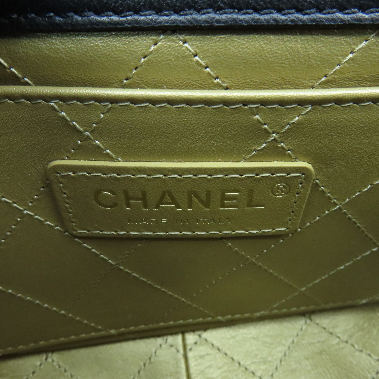 CHANEL 牛皮皮革Chain Shoulder Bag金扣鏈帶肩背袋黑色