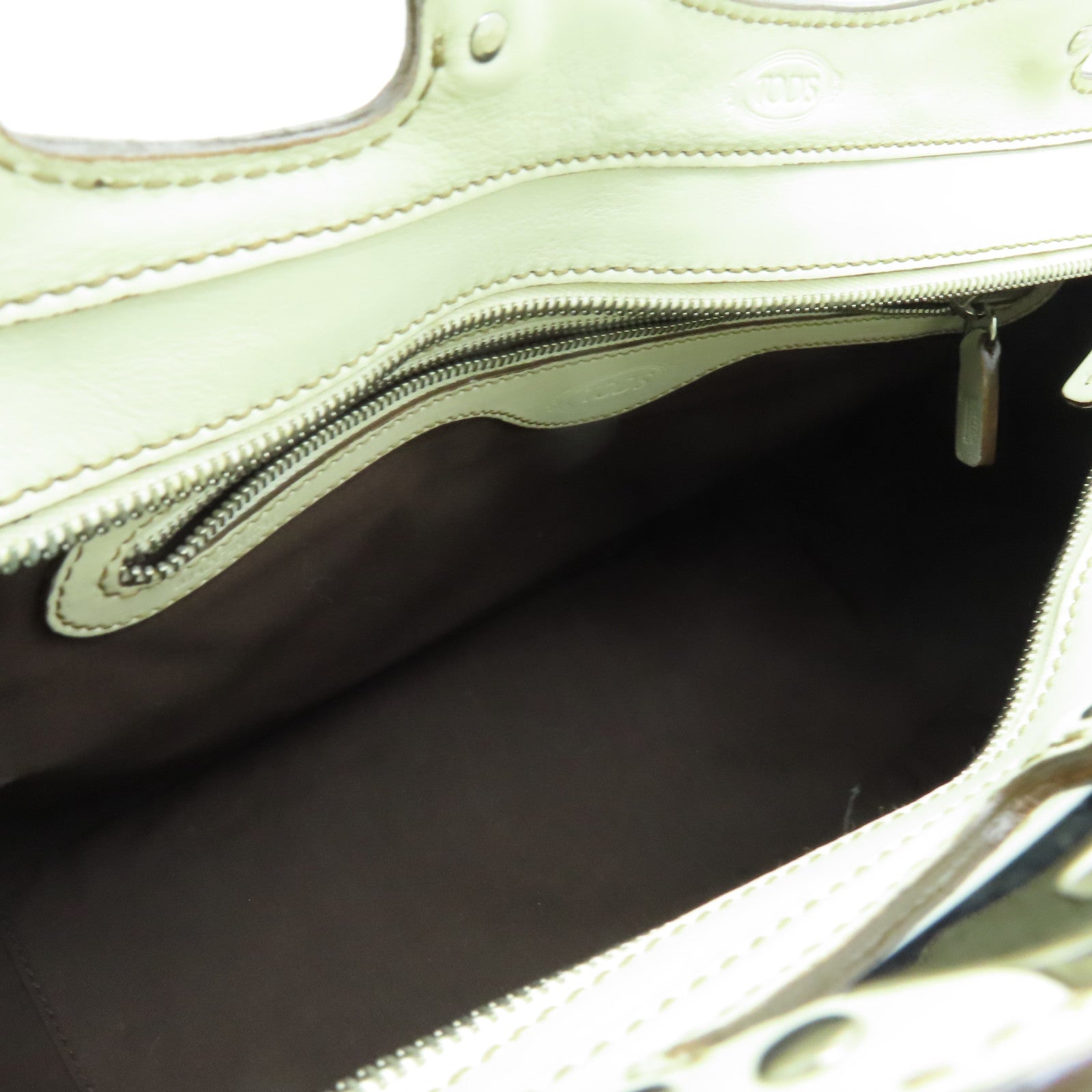 TOD'S cowhide leather Shoulder Bag silver buckle shoulder bag white