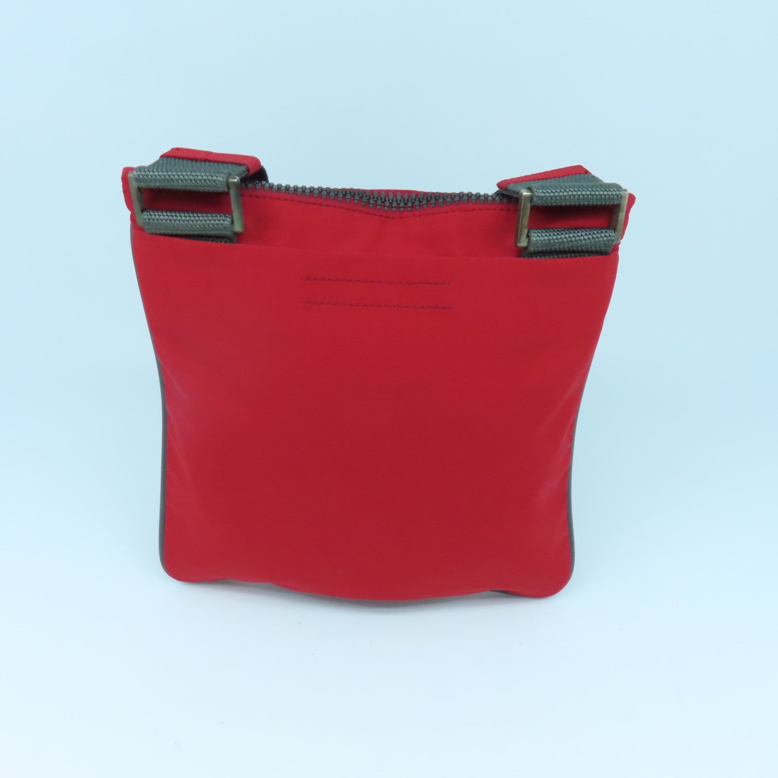 PRADA 尼龍Shoulder Bag銀扣肩背袋紅色