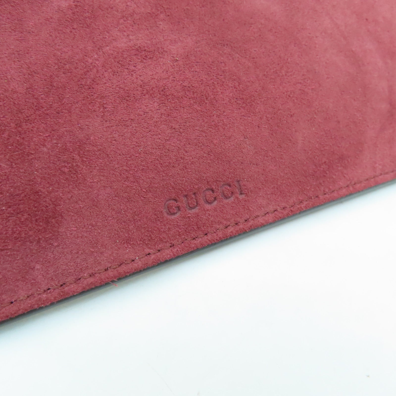 GUCCI 塗層皮革Clutch Bag銀扣手拿包紅色/多色