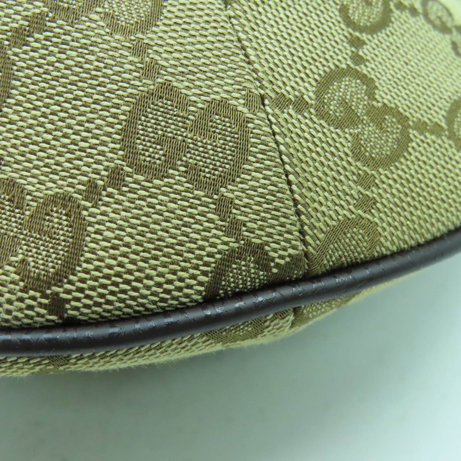 GUCCI 帆布GG Canvas Shoulder Bag銀扣肩背袋啡色
