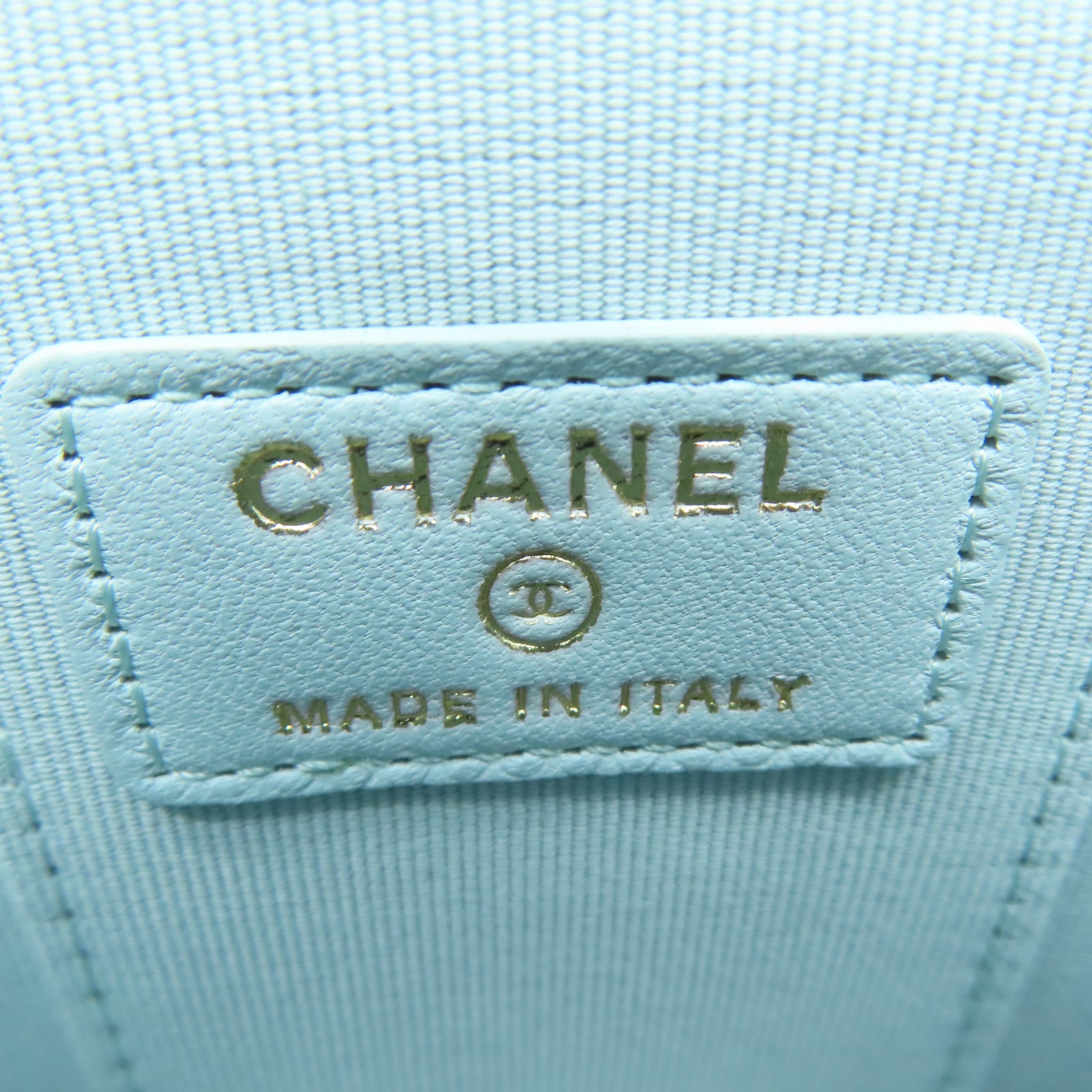 CHANEL 菱格羊皮皮革Mini Vanity Case Bag金扣手挽肩背兩用袋淺藍色