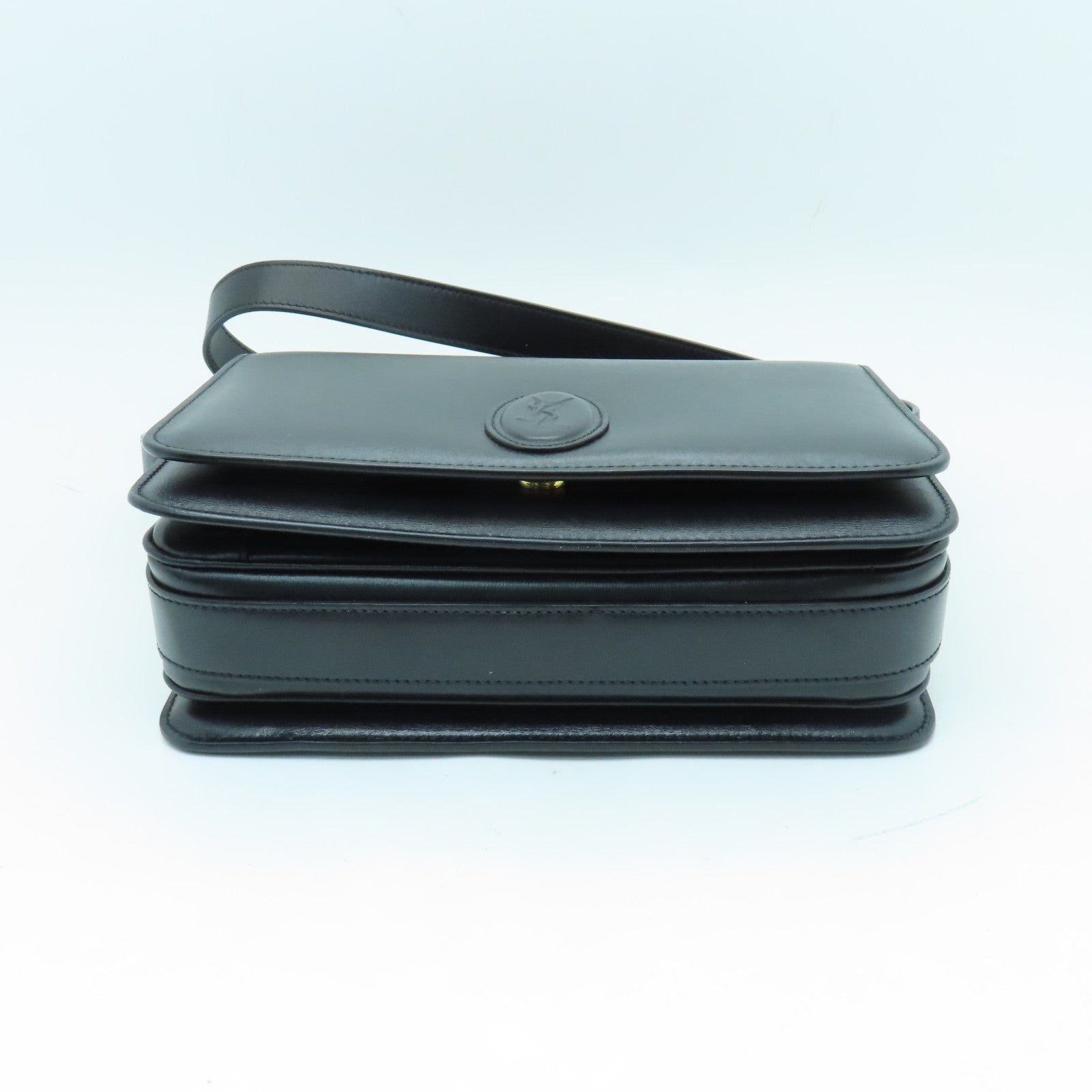 YVES SAINT LAURENT 牛皮皮革Shoulder Bag金扣肩背袋黑色