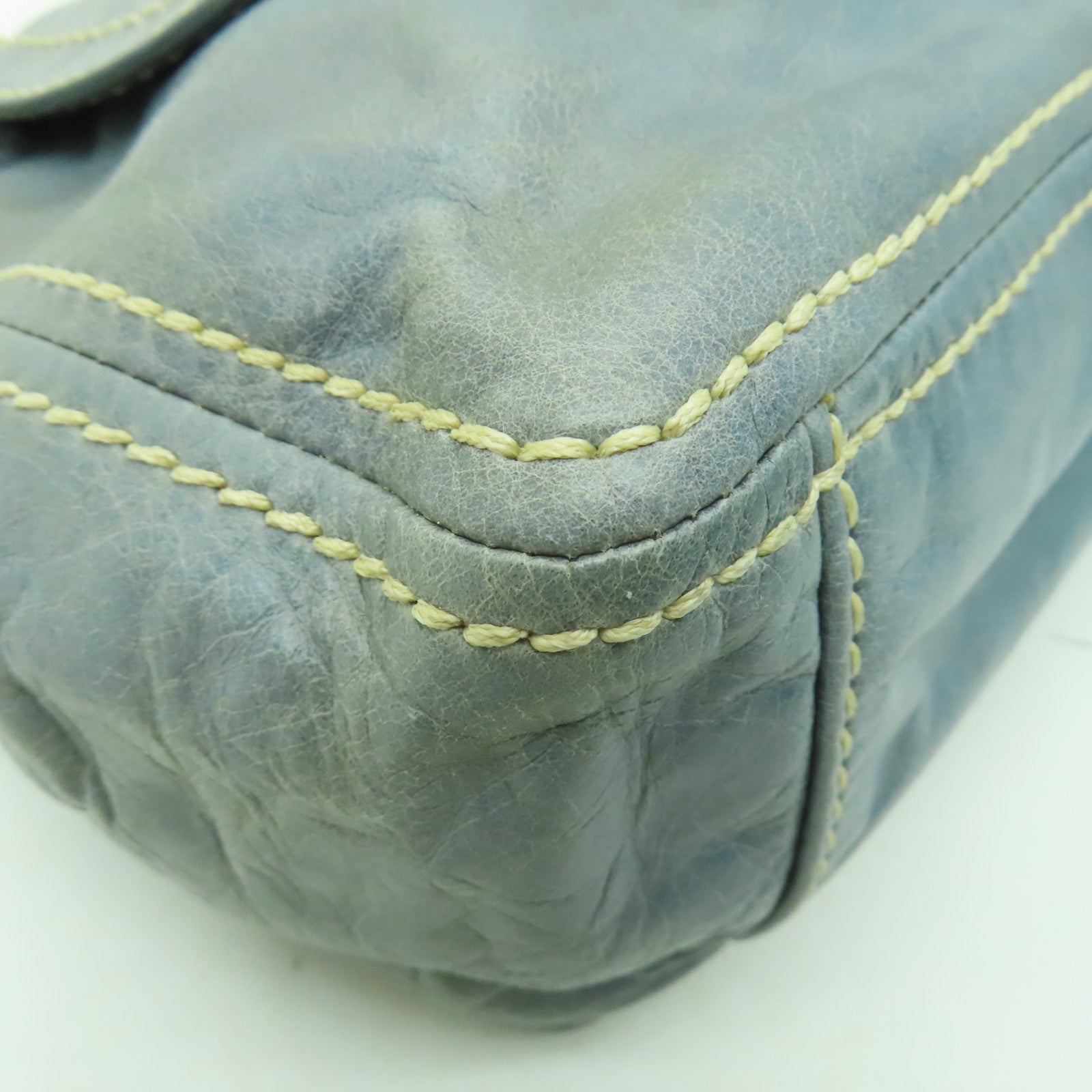 PRADA 牛皮皮革Shoulder Bag金扣鏈帶肩背袋淺藍色