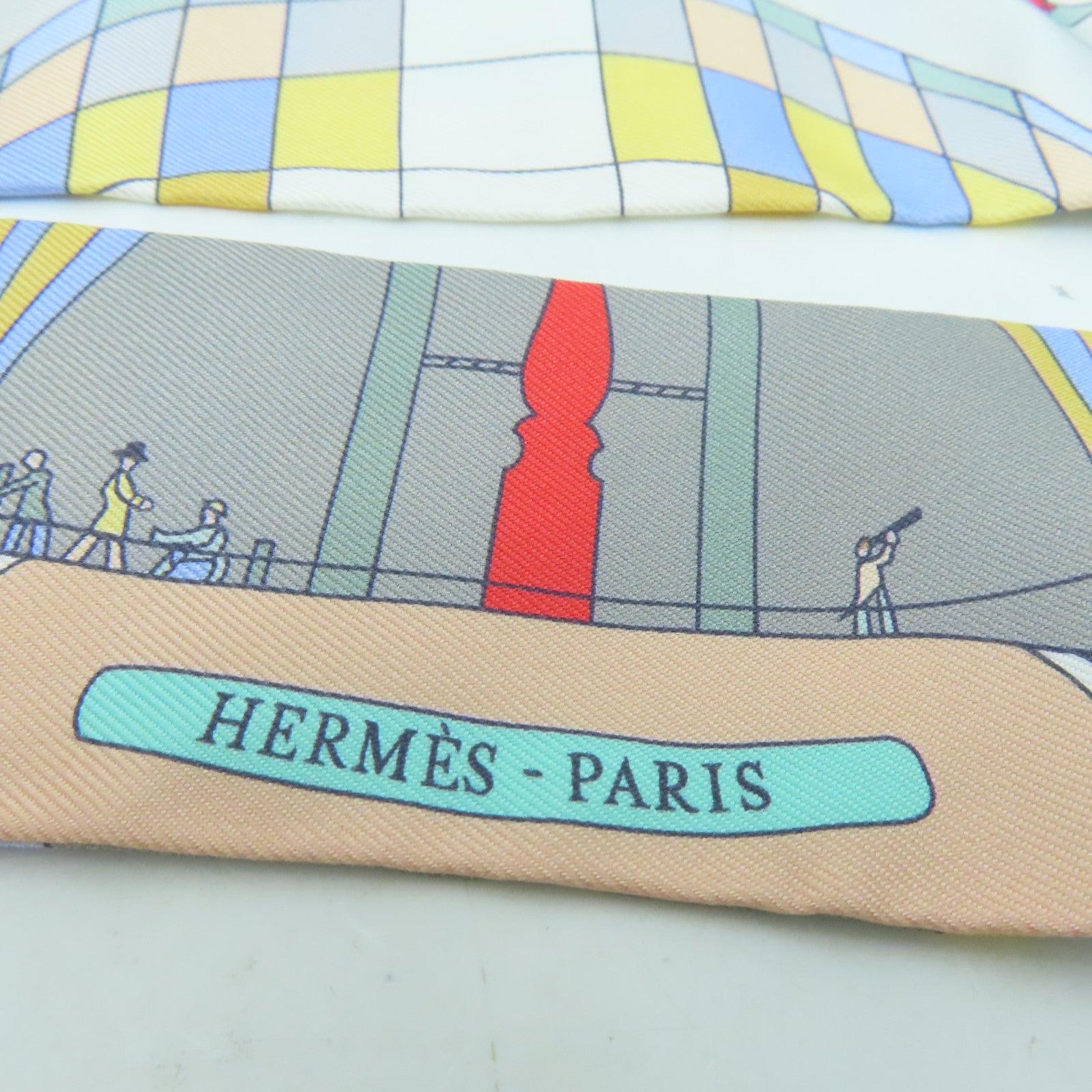 HERMES 絲質Twilly絲巾灰色紅色