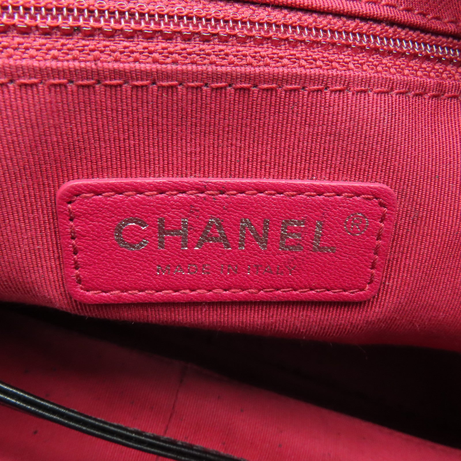 CHANEL 菱格Aged Calf皮革Chain Shoulder Bag金扣/銀扣鏈帶肩背袋黑色
