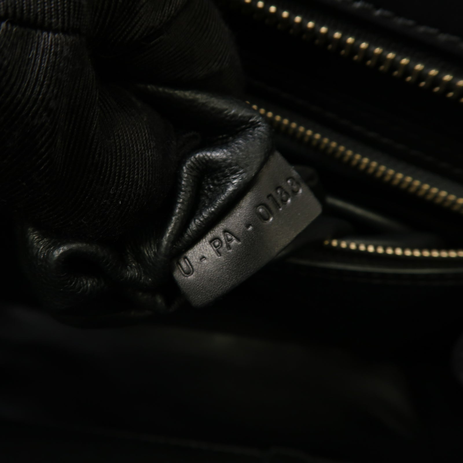 CELINE 牛皮皮革/蜥蝪皮革Mini Luggage金扣手挽袋黑色/灰色