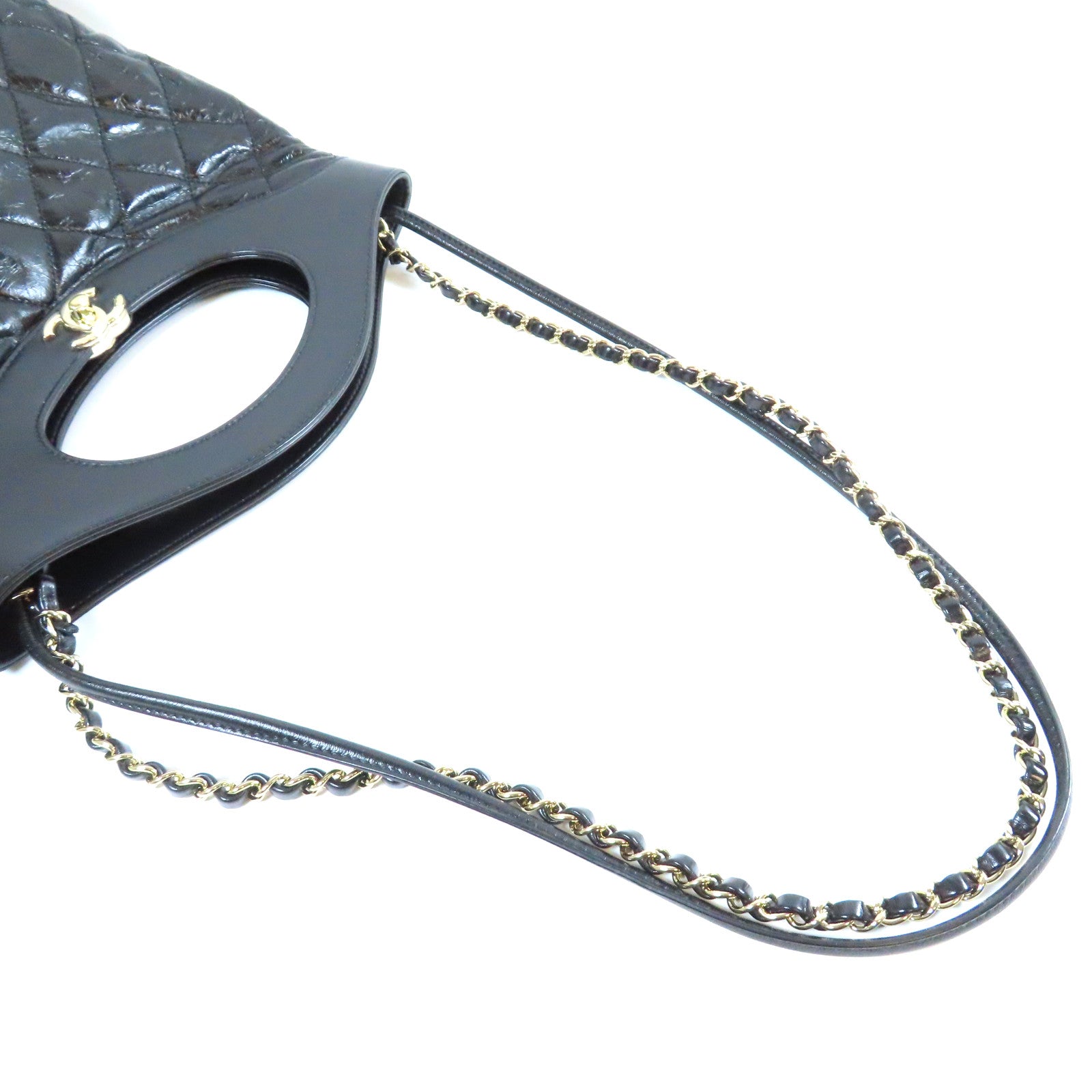 CHANEL 菱格牛皮皮革Chain Shoulder金扣鏈帶肩背袋黑色