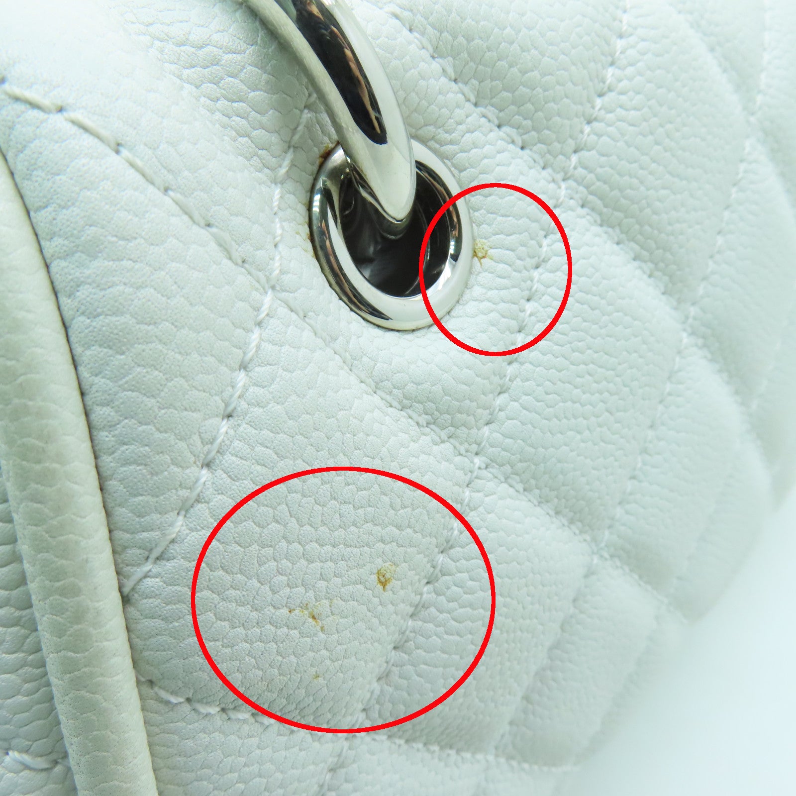 CHANEL 【激減優惠】菱格Caviar皮革Shoulder Bag銀扣肩背袋白色