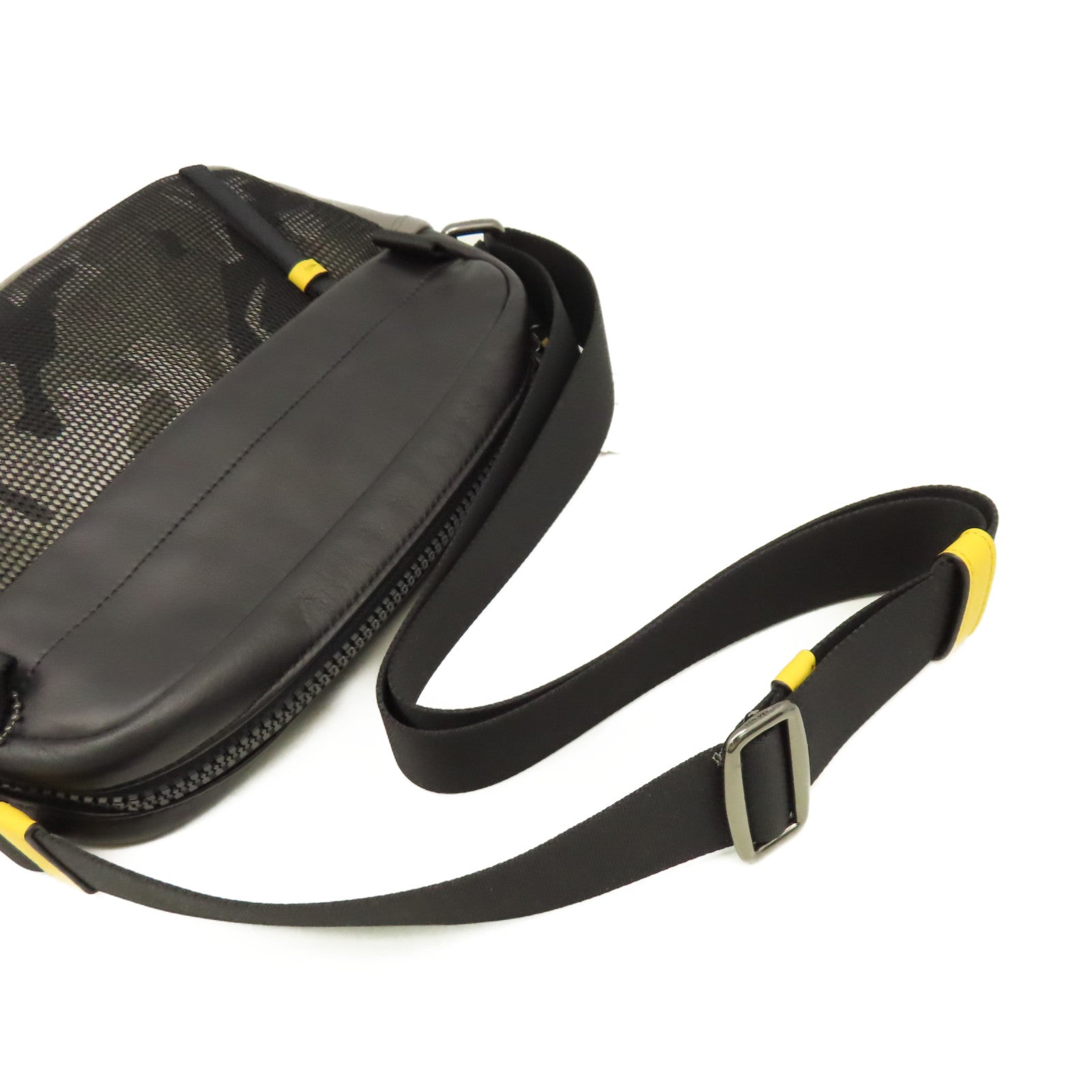 COACH 牛皮皮革/尼龍Shoulder Bag肩背袋黑色/灰色