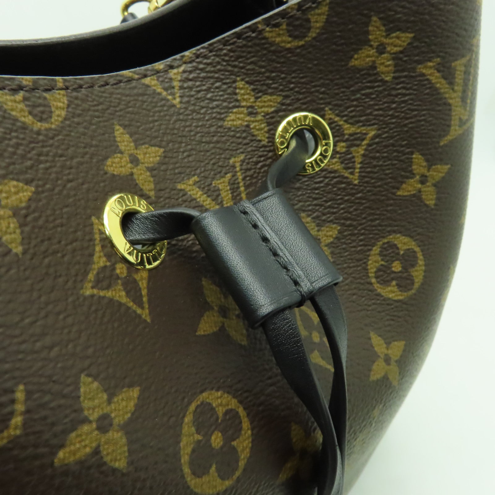 LOUIS VUITTON Monogram NeoNoe MM金扣肩背袋啡色/黑色