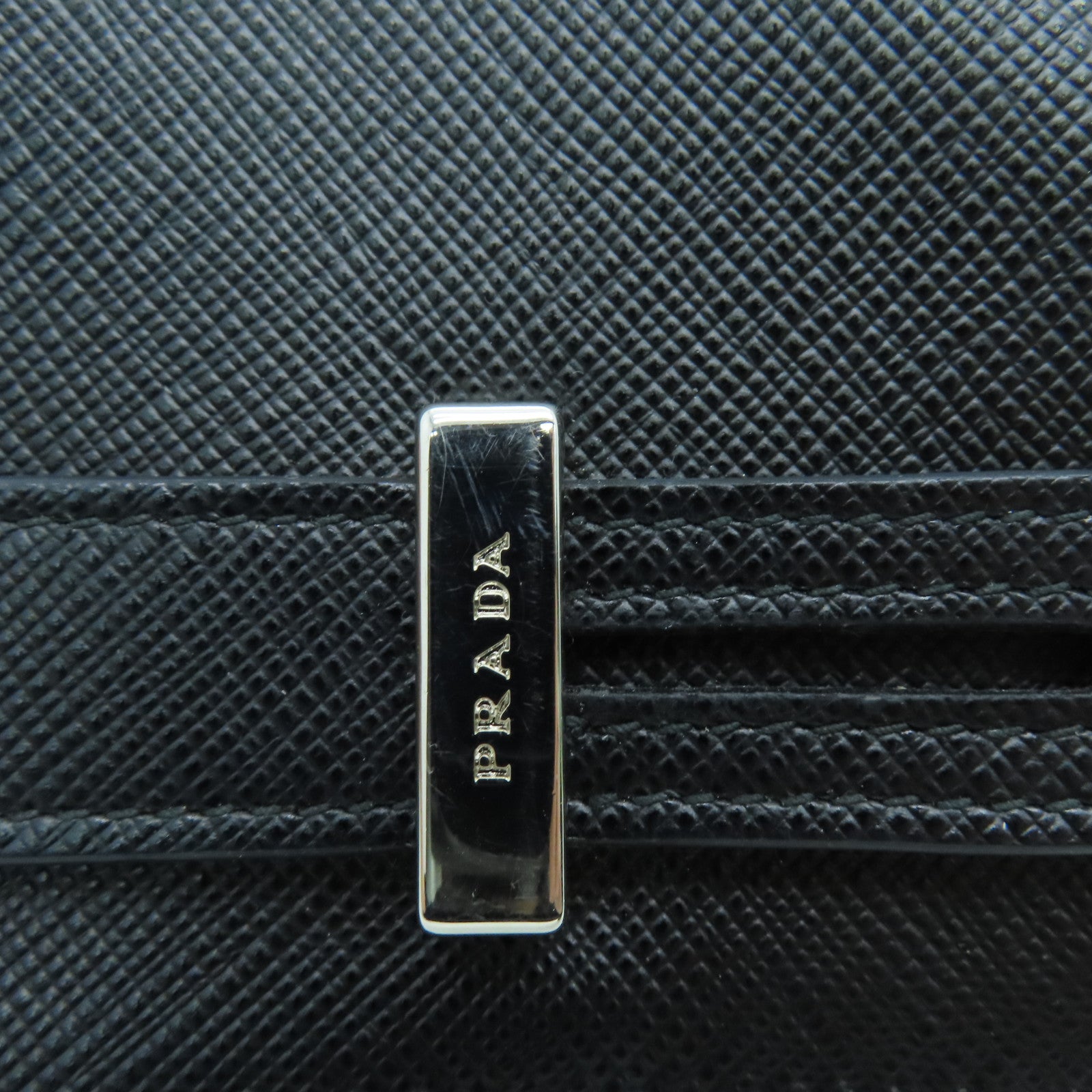PRADA Saffiano皮革Clutch Bag銀扣手拿包
