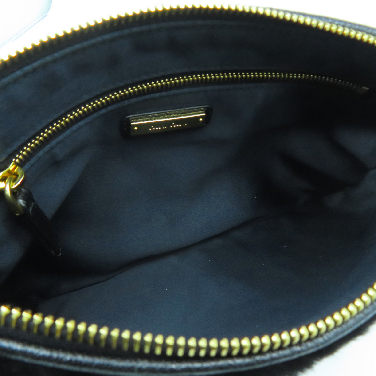 Miu Miu 毛茸Clutch With Chain金扣肩背袋/手拿包黑色