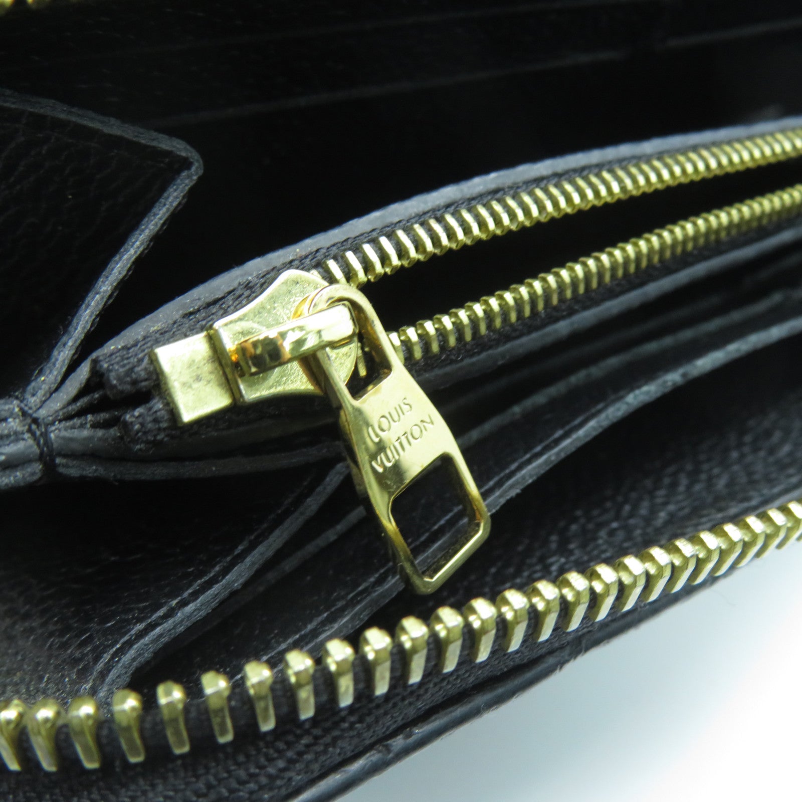 LOUIS VUITTON Monogram Empreinte Clemence Wallet金扣長錢包黑色