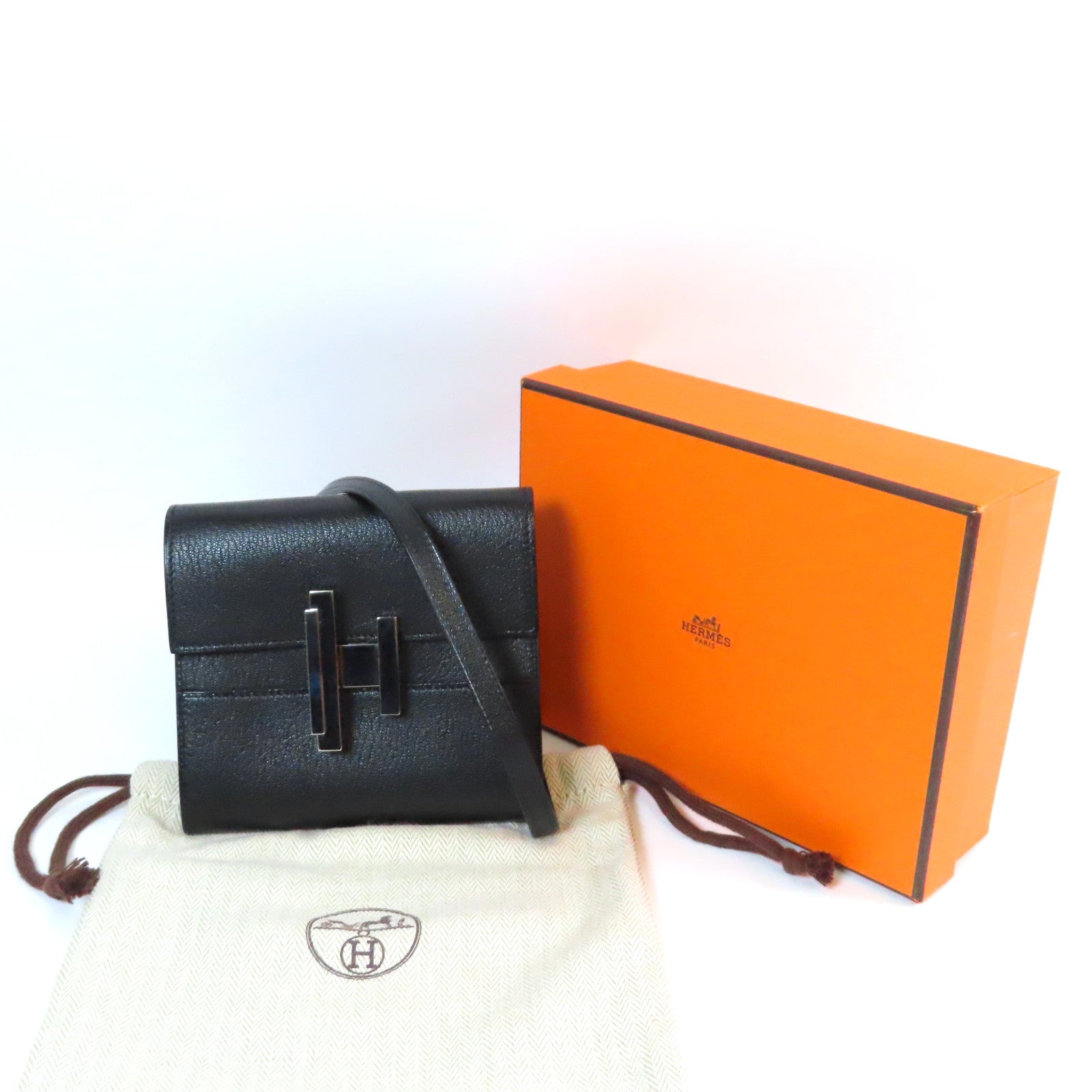 HERMES Chevre皮革Cinhetic Mini銀扣肩背袋黑色