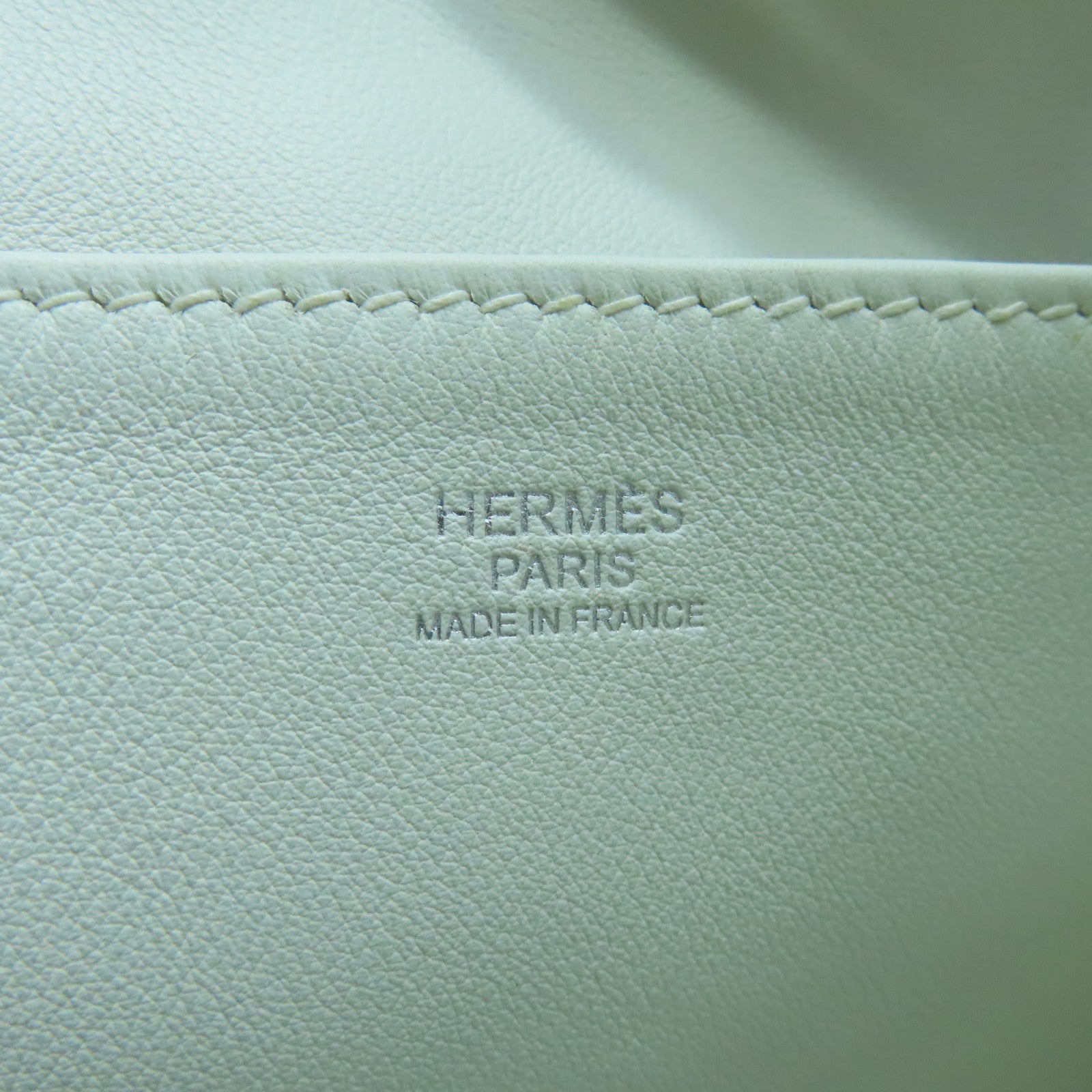 HERMES Evercolor皮革Licol Hermes 17銀扣肩背袋白色/紅色