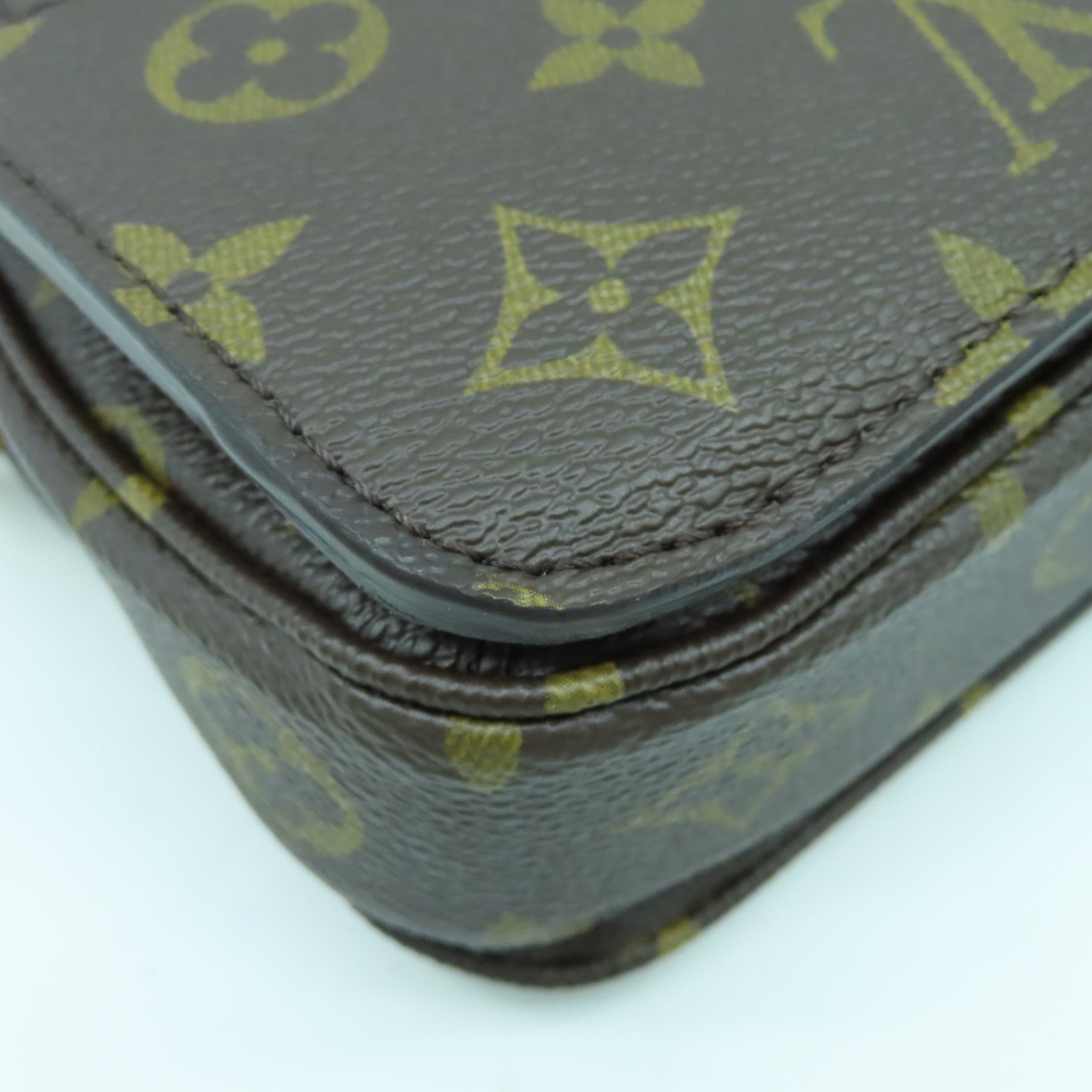 LOUIS VUITTON Monogram Pochette Metis East West金扣鏈帶手挽肩背兩用袋啡色