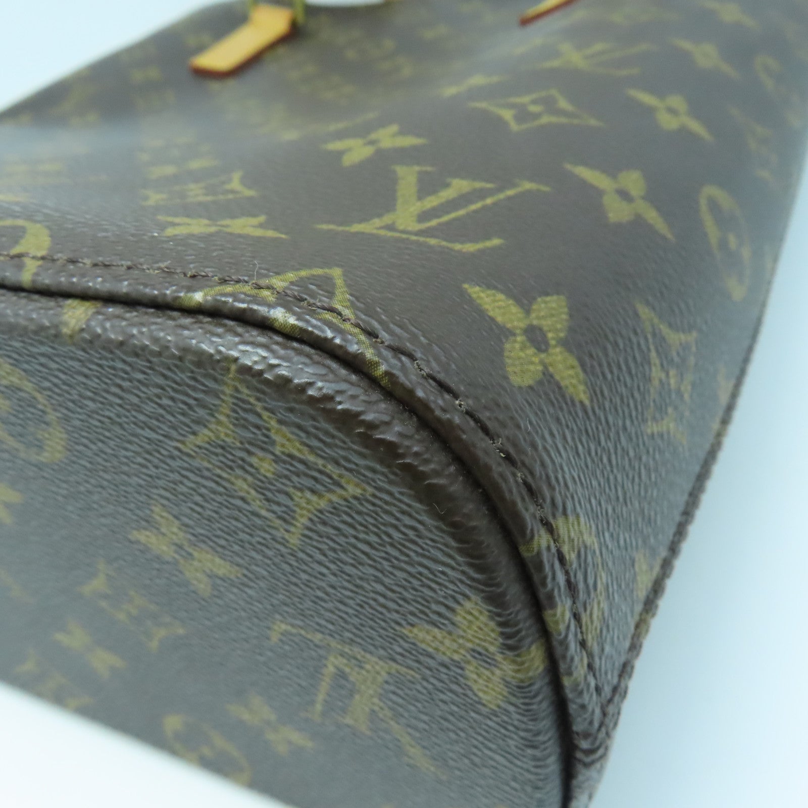 LOUIS VUITTON Monogram Vavin GM Gold Buckle Handle Bag Brown