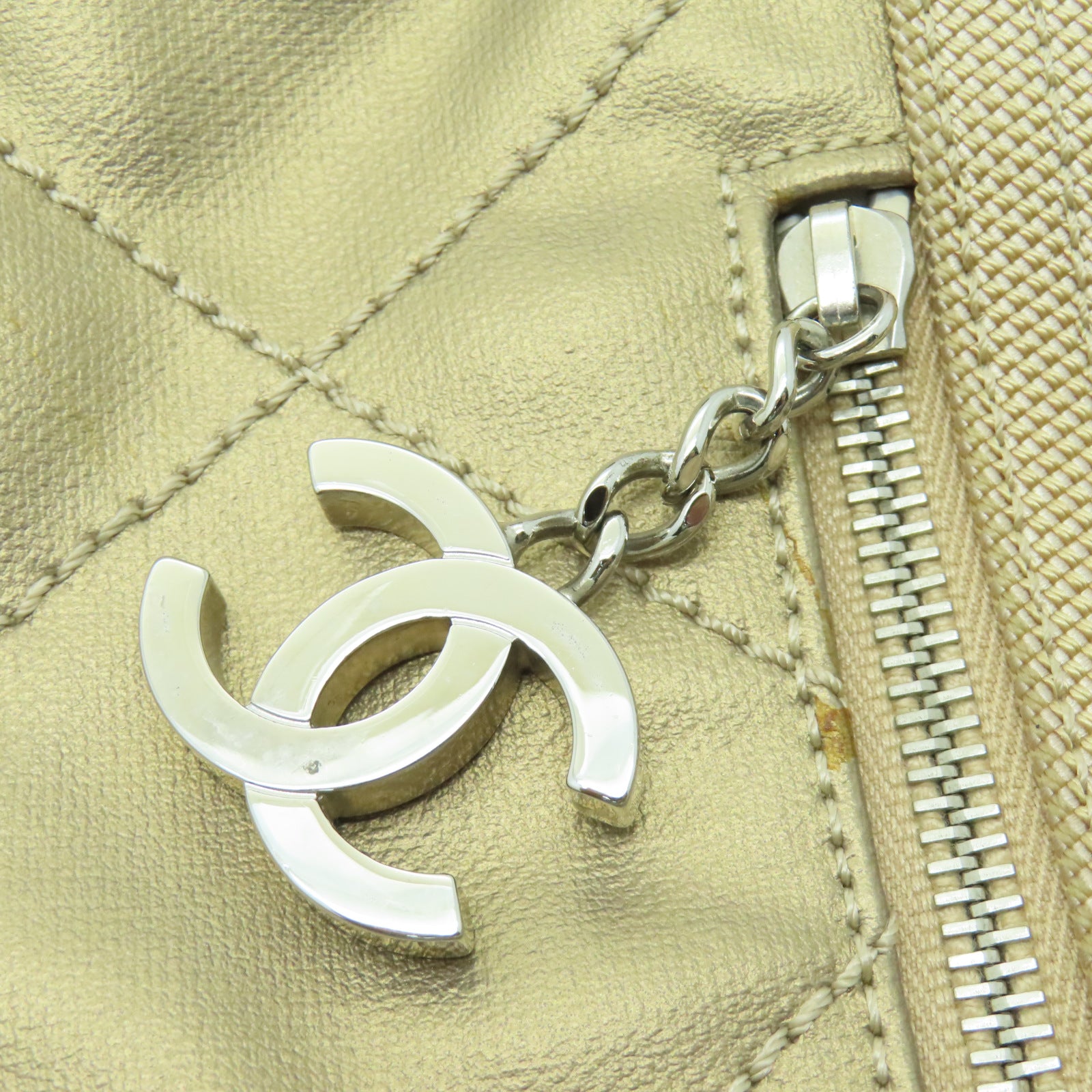 CHANEL 菱格帆布Tote Bag銀扣手挽袋金色