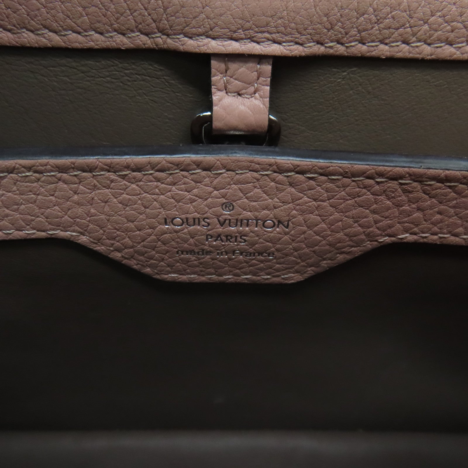 LOUIS VUITTON 牛皮皮革Capucines銀扣肩背袋粉紅色