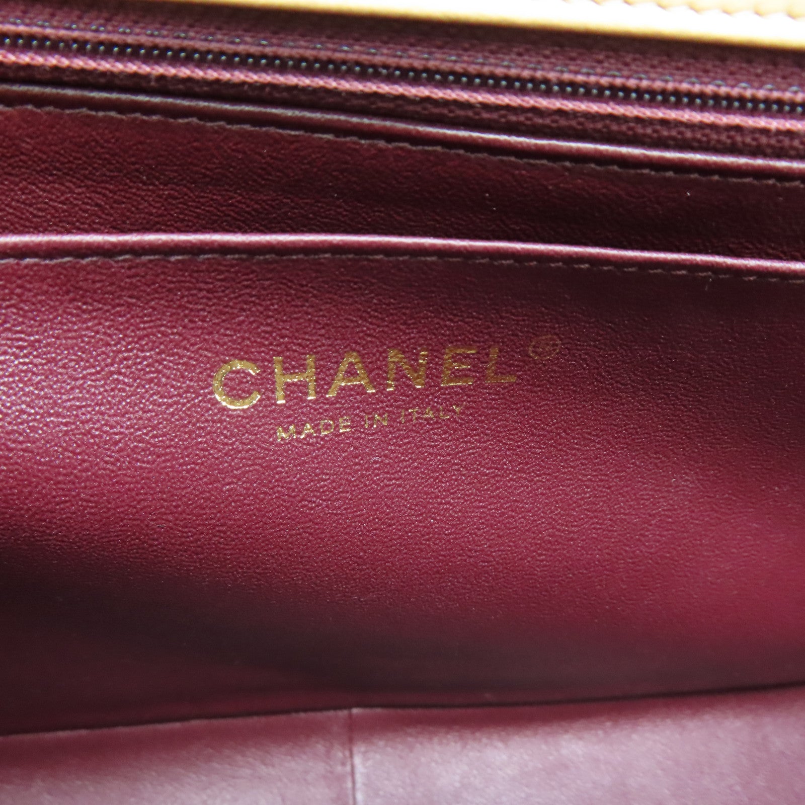 CHANEL 【激減優惠】菱格羊皮皮革Chain Shoulder金扣肩背袋米色