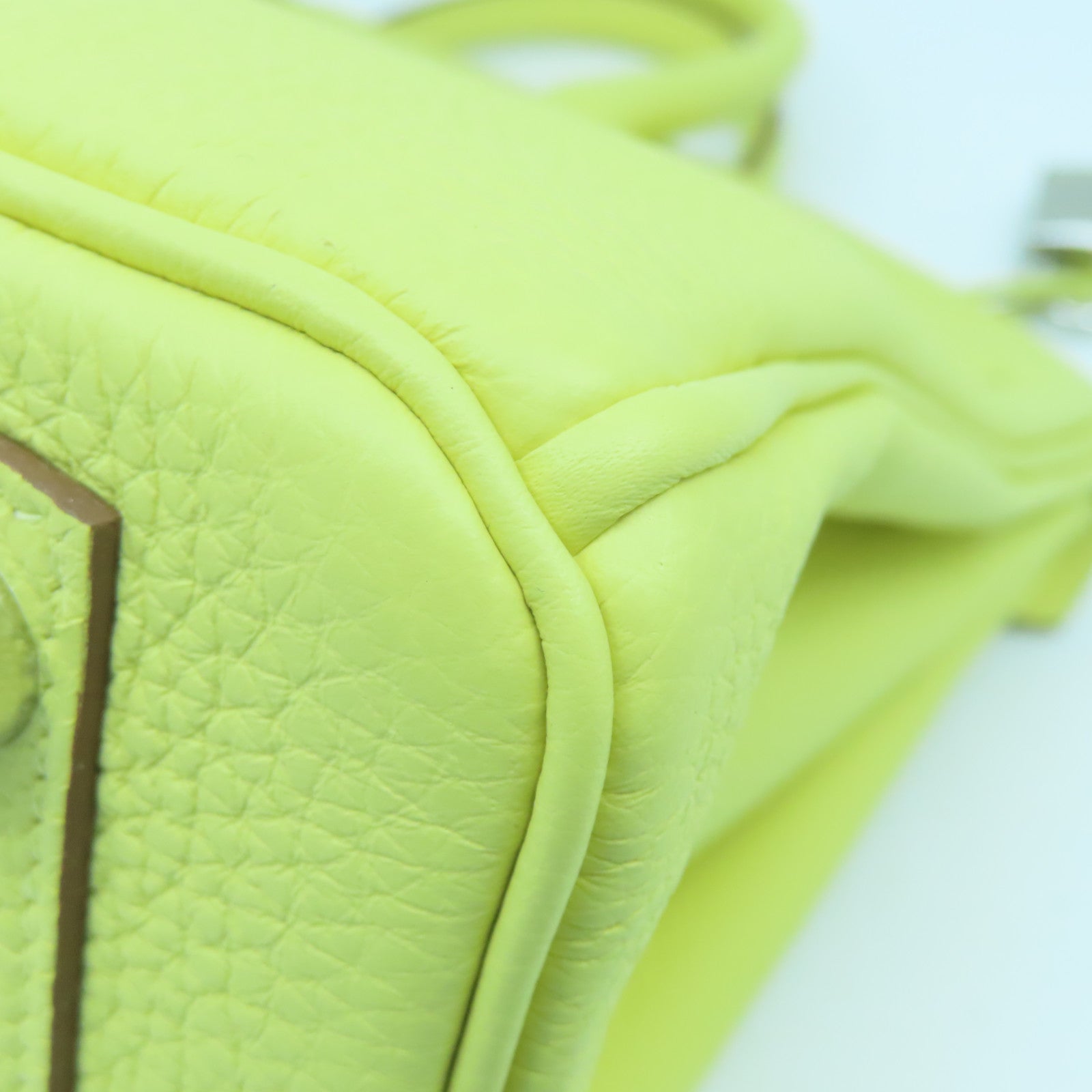 HERMES Togo皮革Birkin 25银扣手挽袋Jaune Poussin黄色