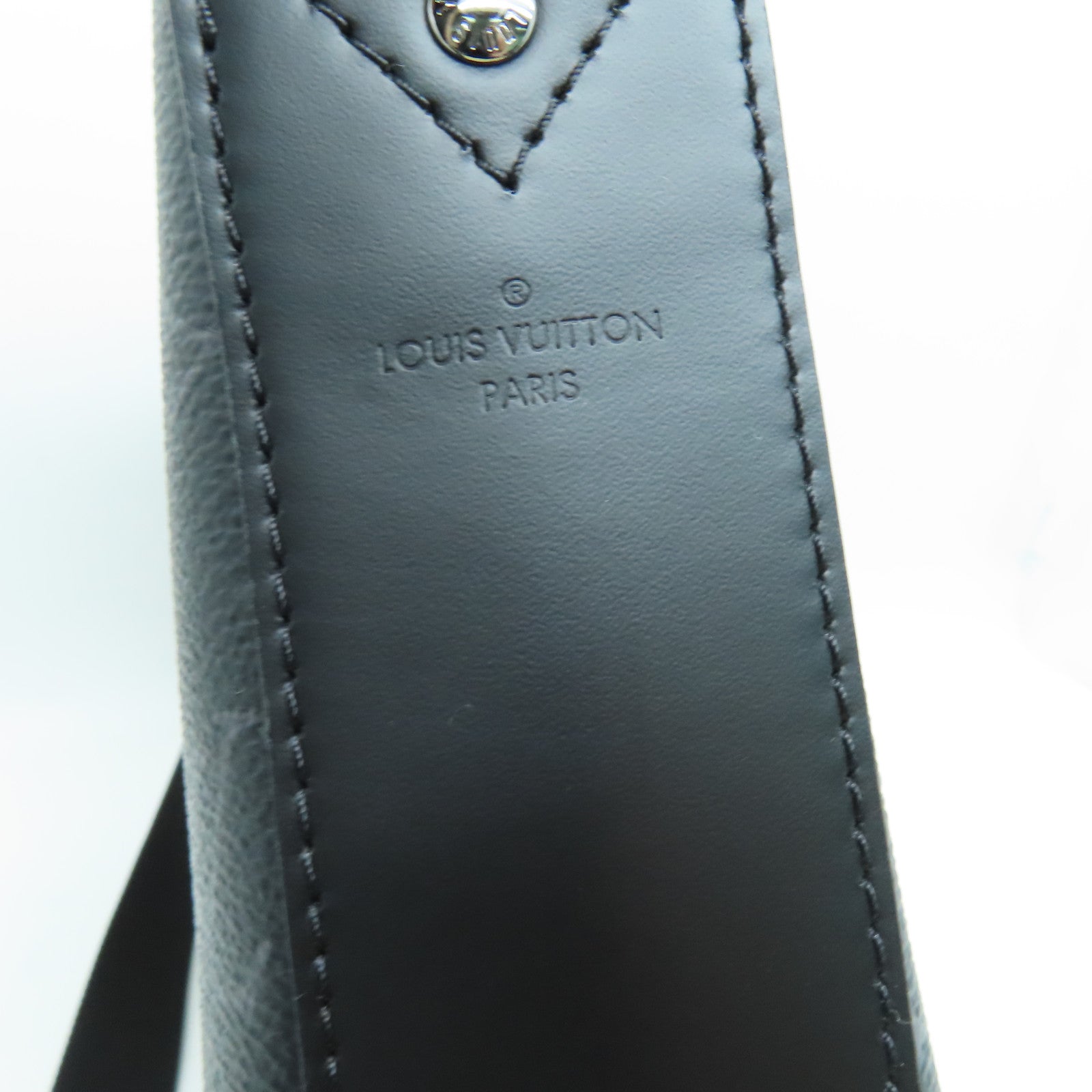 LOUIS VUITTON Monogarm Eclipse Odyssey銀扣肩背袋黑色
