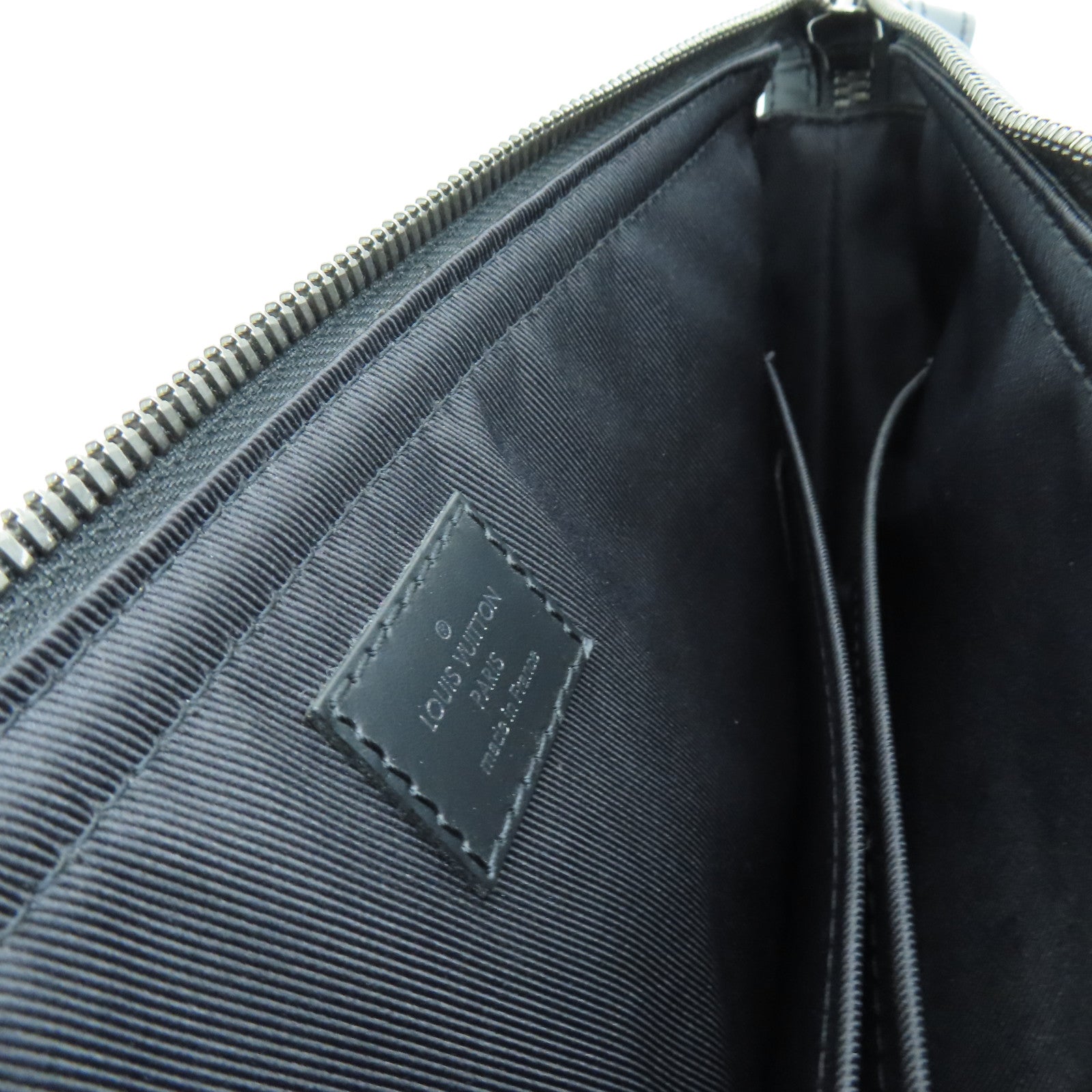 LOUIS VUITTON Monogarm Eclipse Odyssey銀扣肩背袋黑色