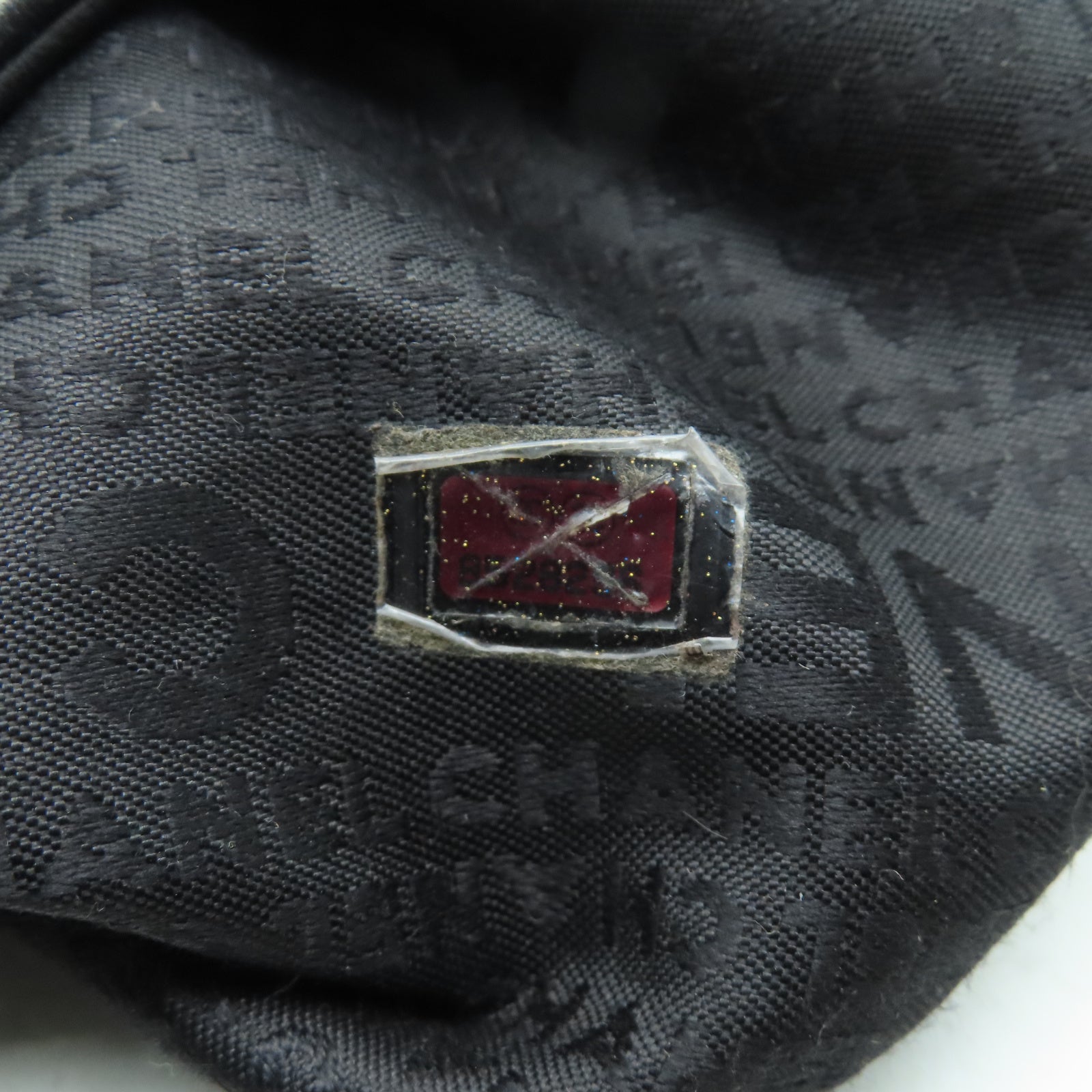 CHANEL 牛皮皮革Shoulder Bag銀扣肩背袋黑色