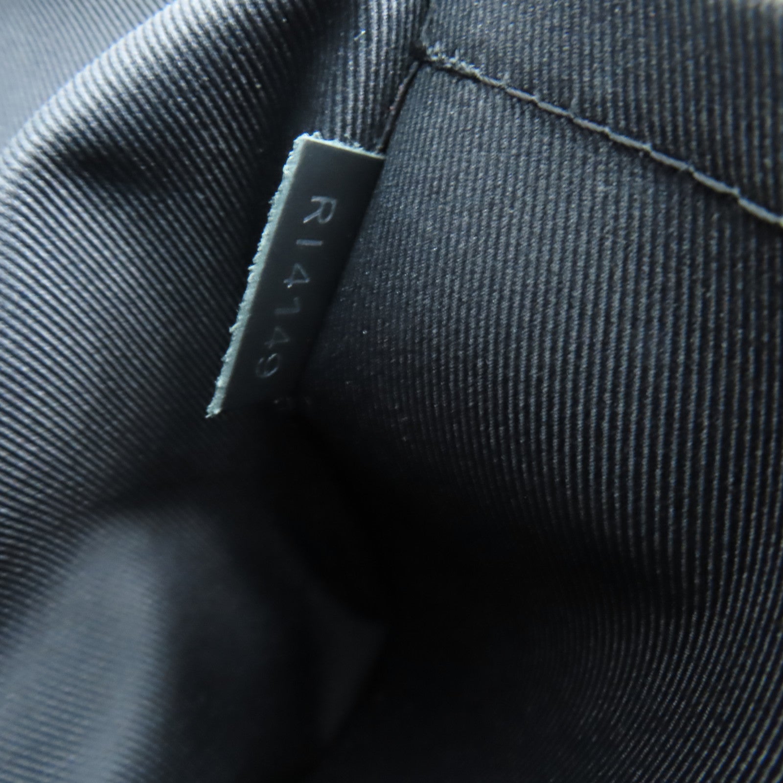 LOUIS VUITTON Monogarm Eclipse Odyssey銀扣肩背袋黑色
