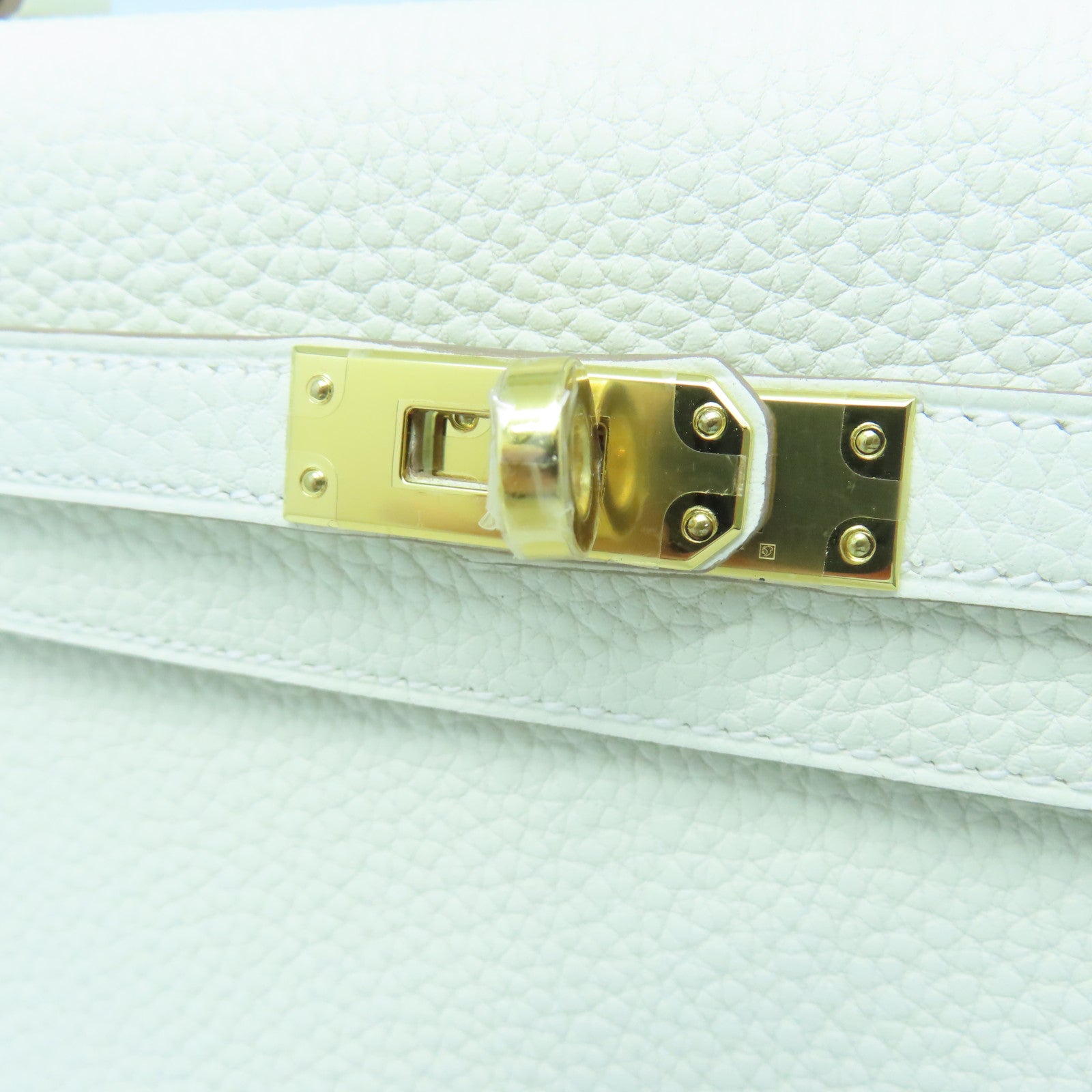 HERMES Togo Leather Kelly 25 Gold Buckle Handle Shoulder Bag White