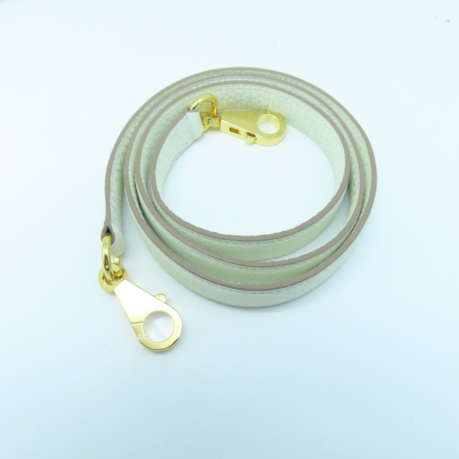 HERMES Togo Leather Kelly 25 Gold Buckle Handle Shoulder Bag White