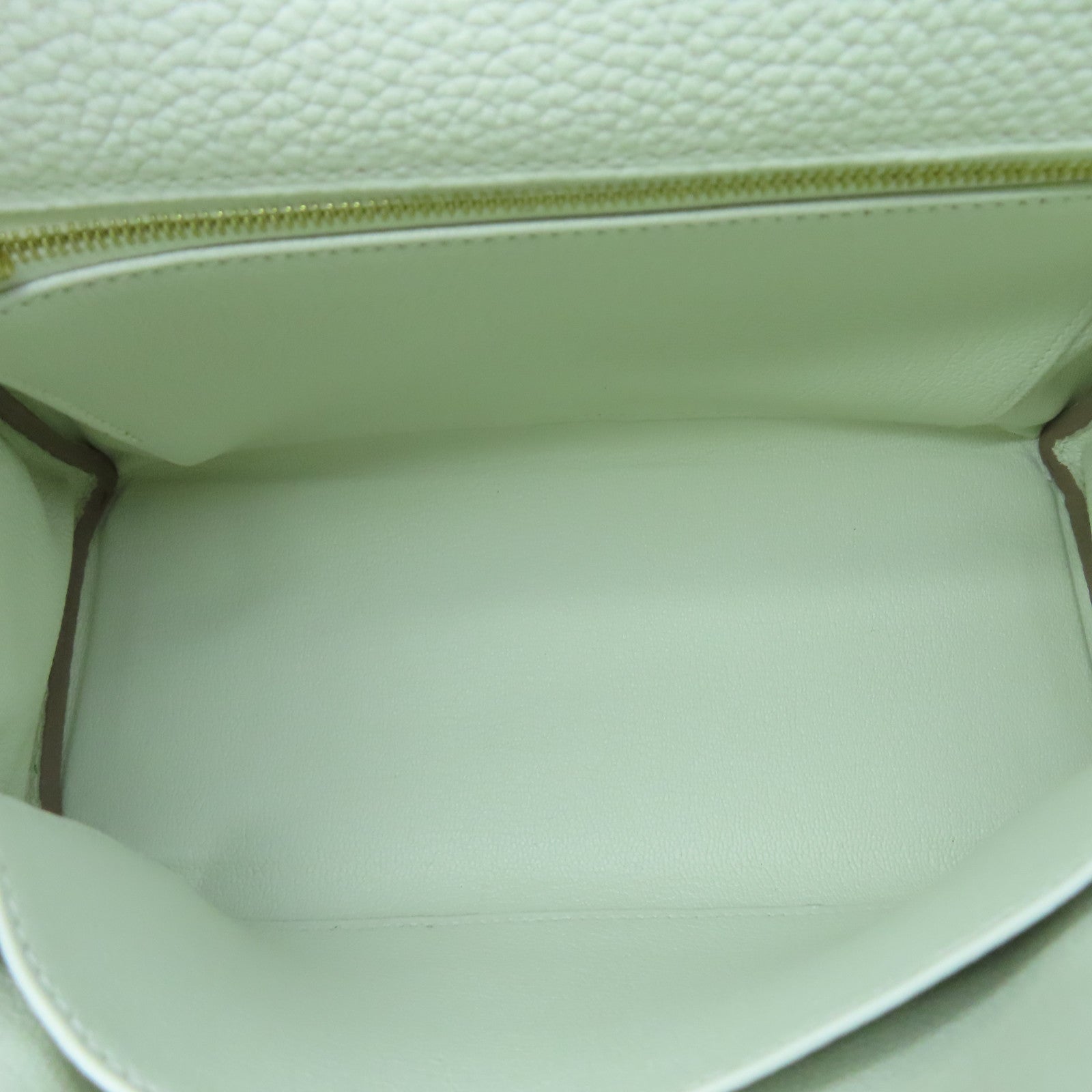 HERMES Togo Leather Kelly 25 Gold Buckle Handle Shoulder Bag White