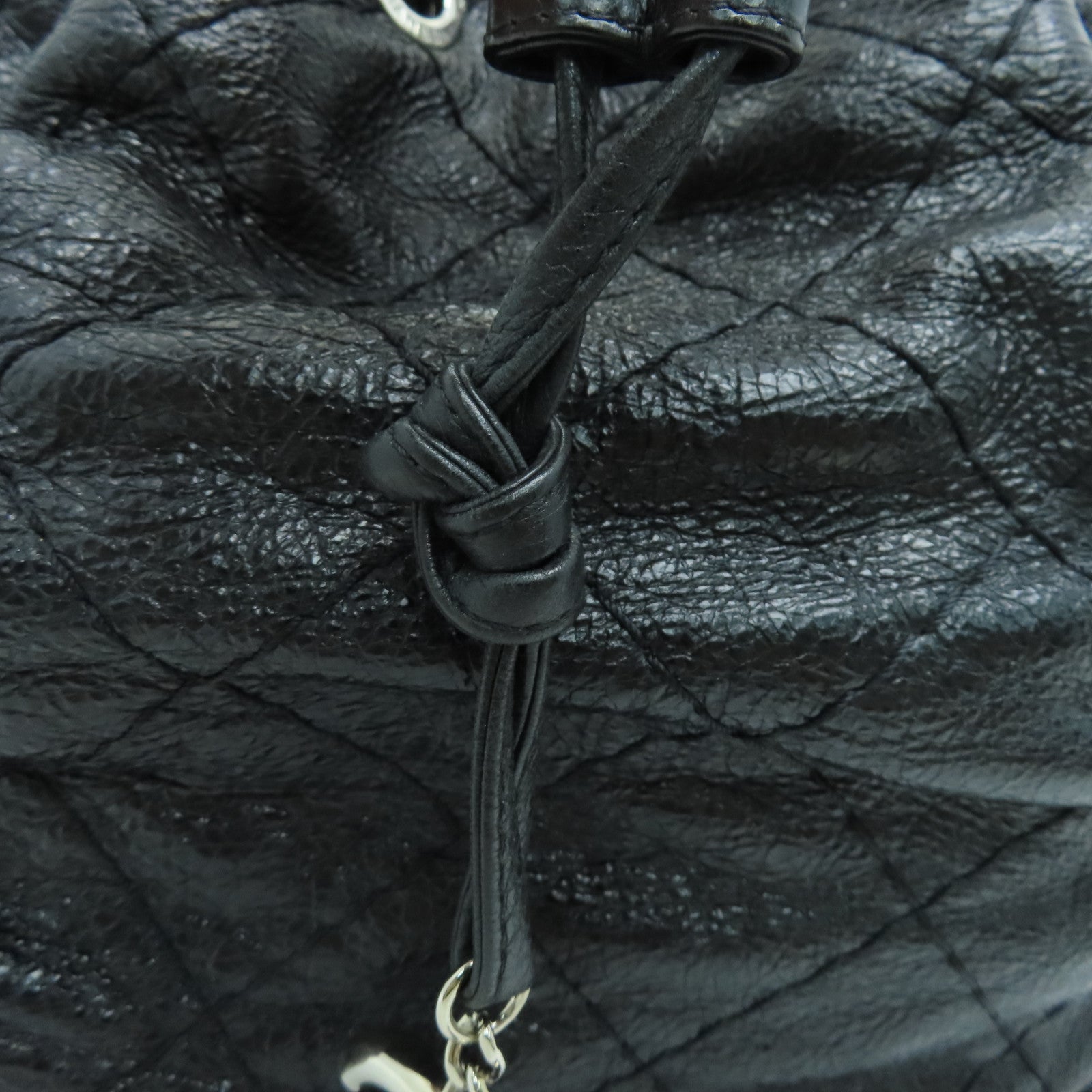 CHANEL 菱格牛皮皮革Shoulder Bag银扣肩背袋黑色