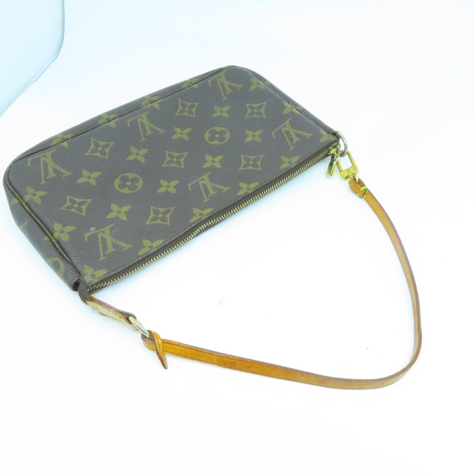 LOUIS VUITTON Monogram Pochette Accessories手挽袋啡色